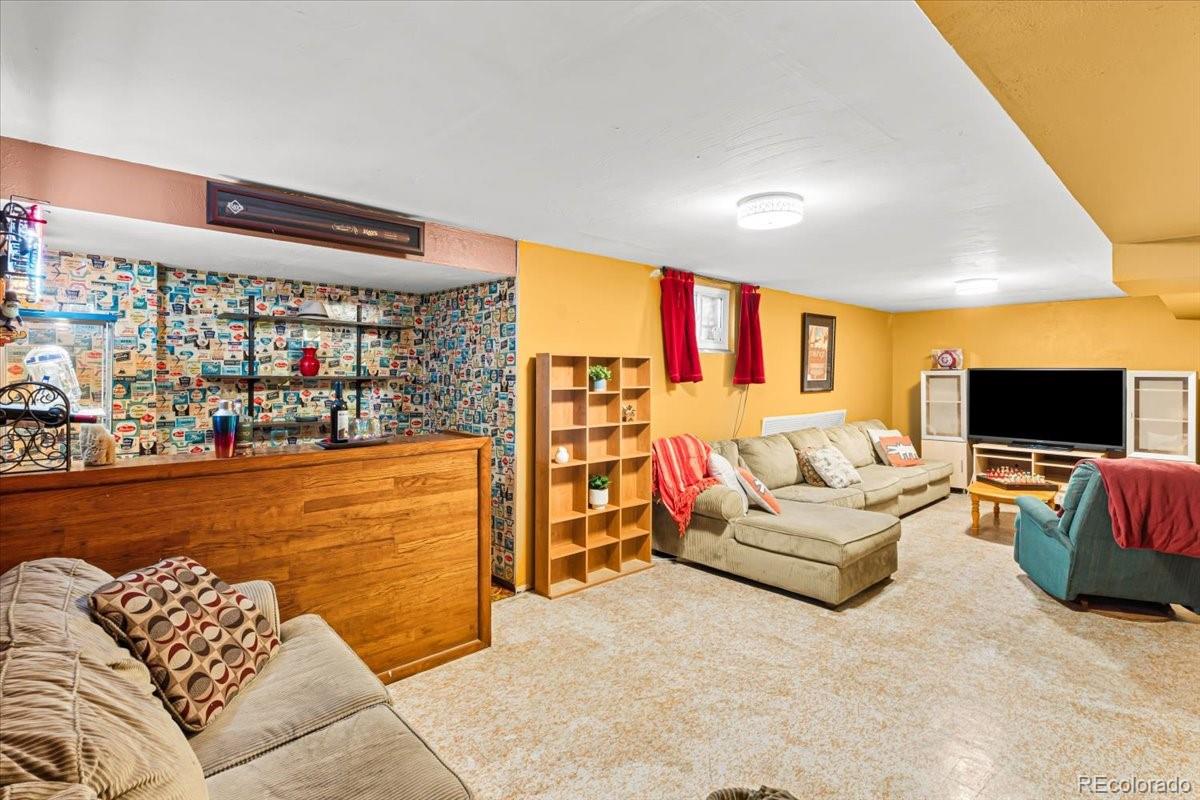 2337 S Patton Court