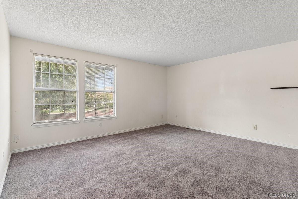14202 E Radcliff Circle