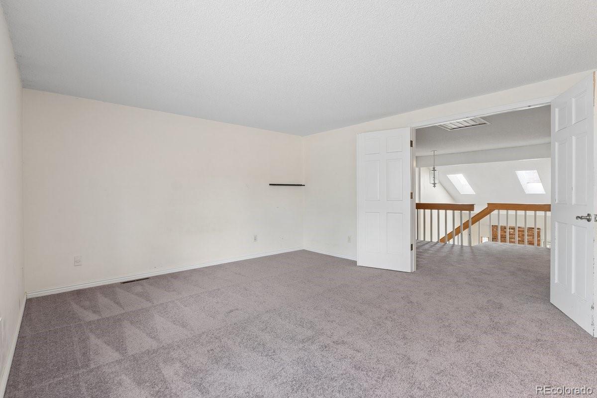 14202 E Radcliff Circle