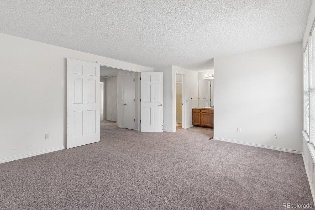 14202 E Radcliff Circle