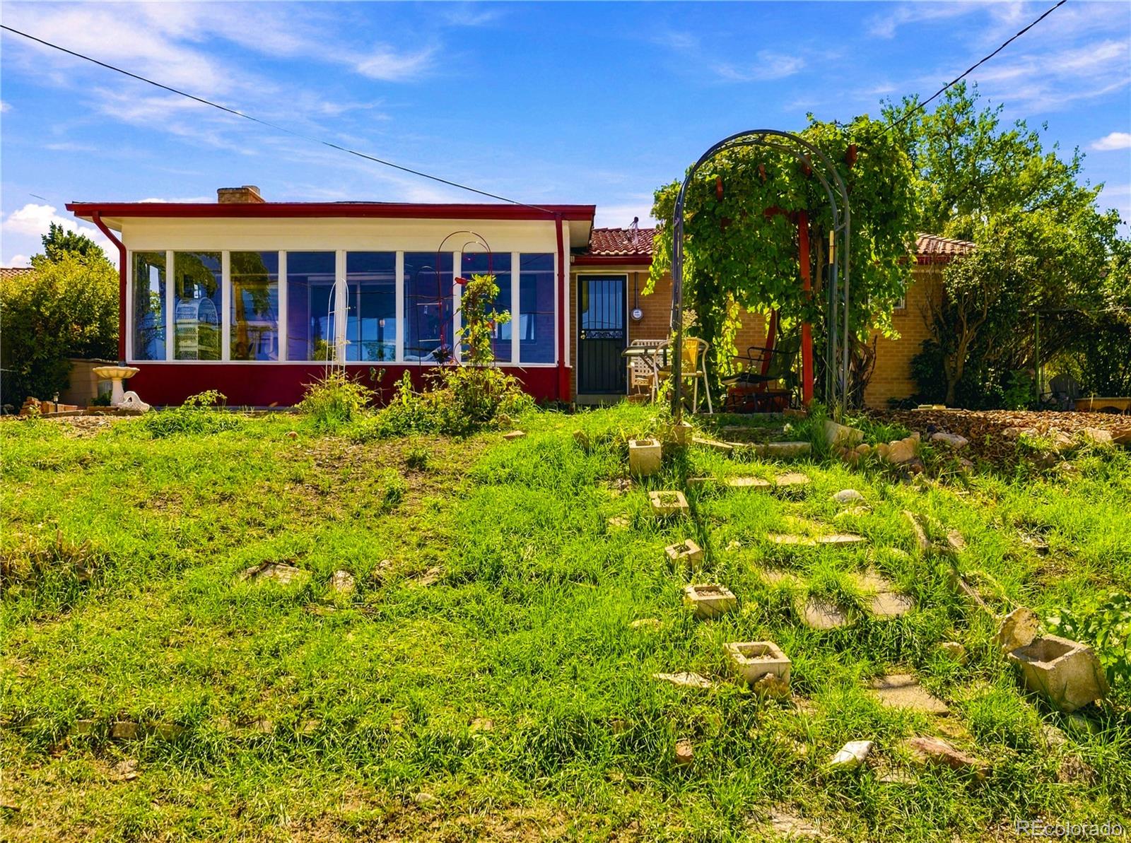 6659 W Louisiana Place
