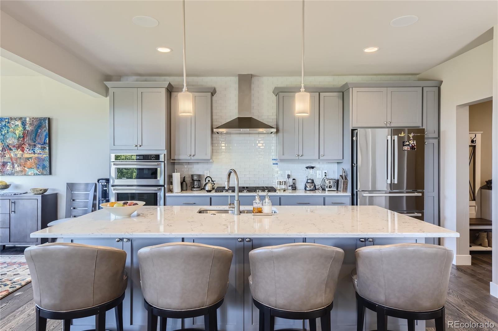 4673 W 50th Place