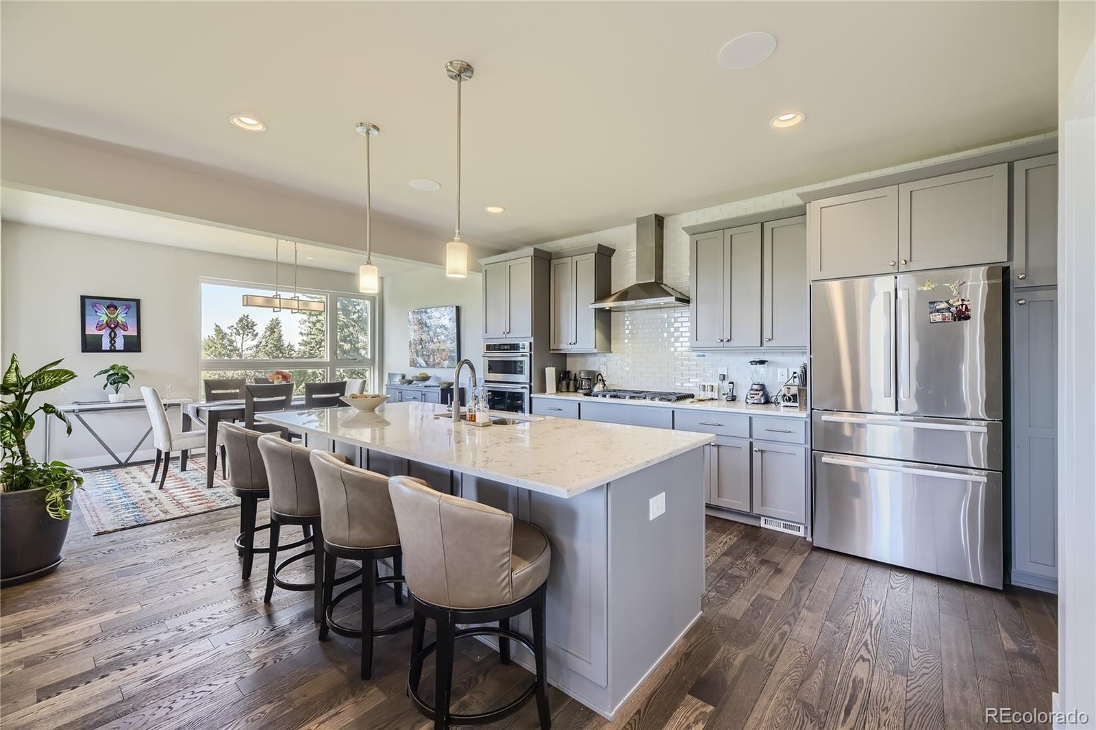4673 W 50th Place