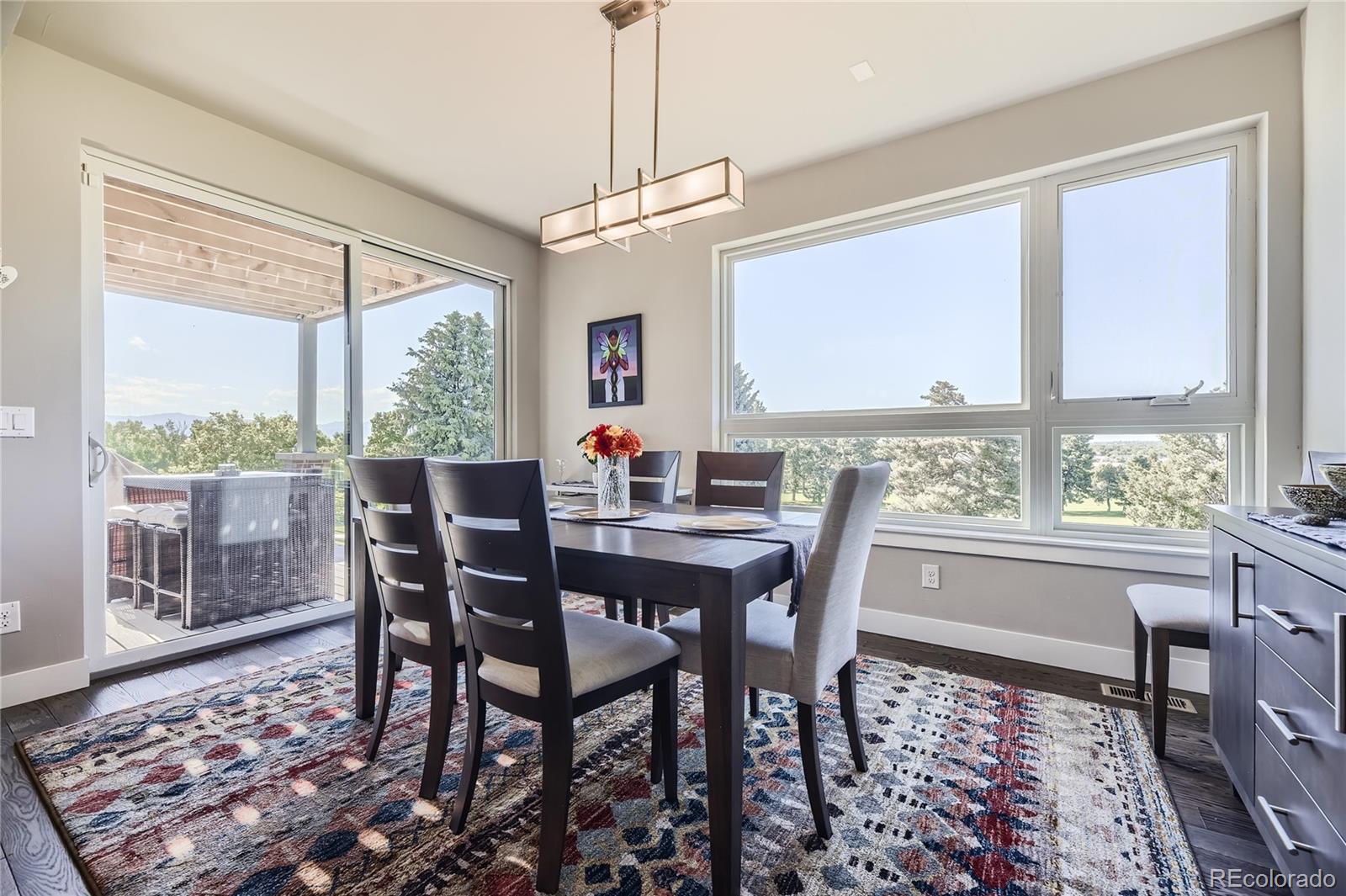 4673 W 50th Place