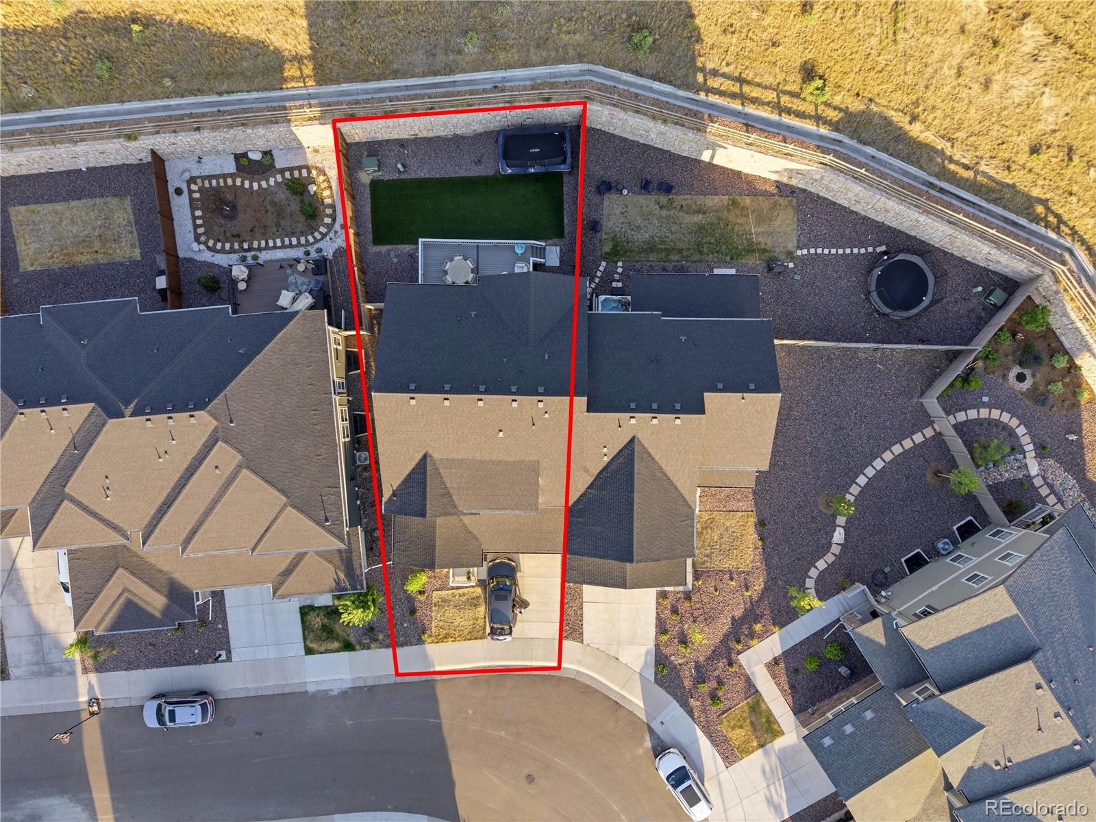 33 Felicity Loop