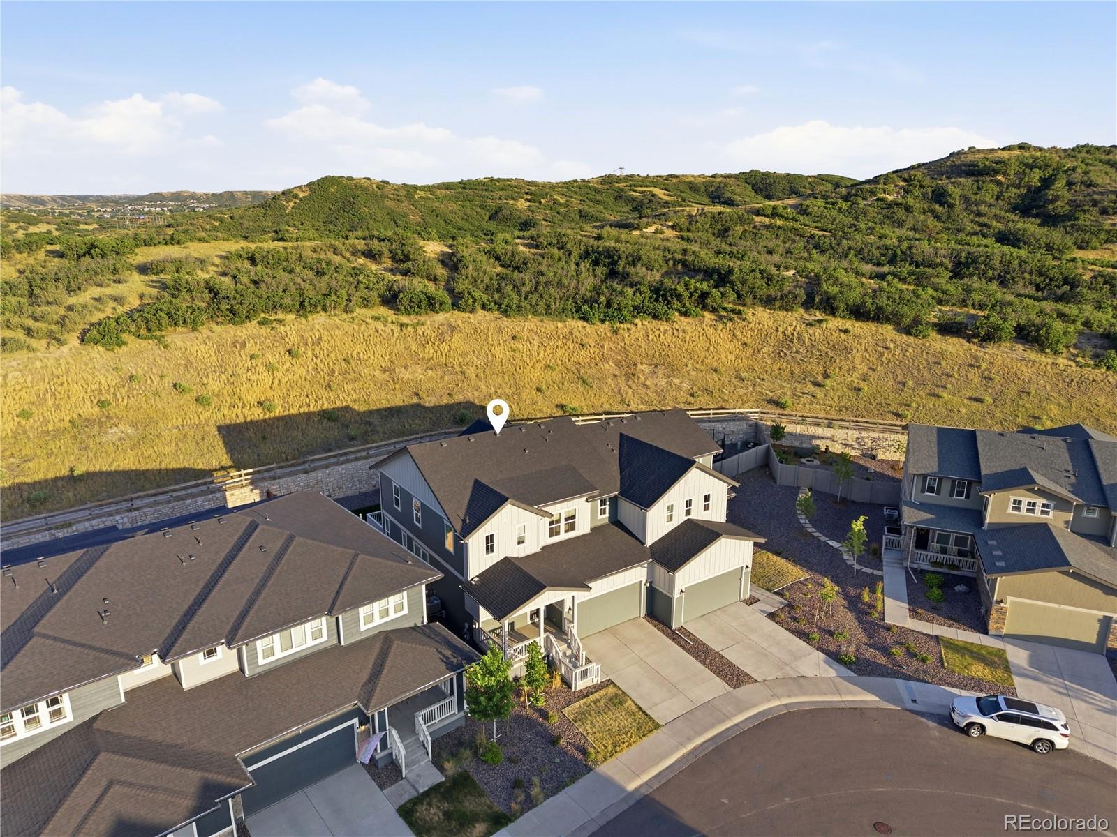 33 Felicity Loop