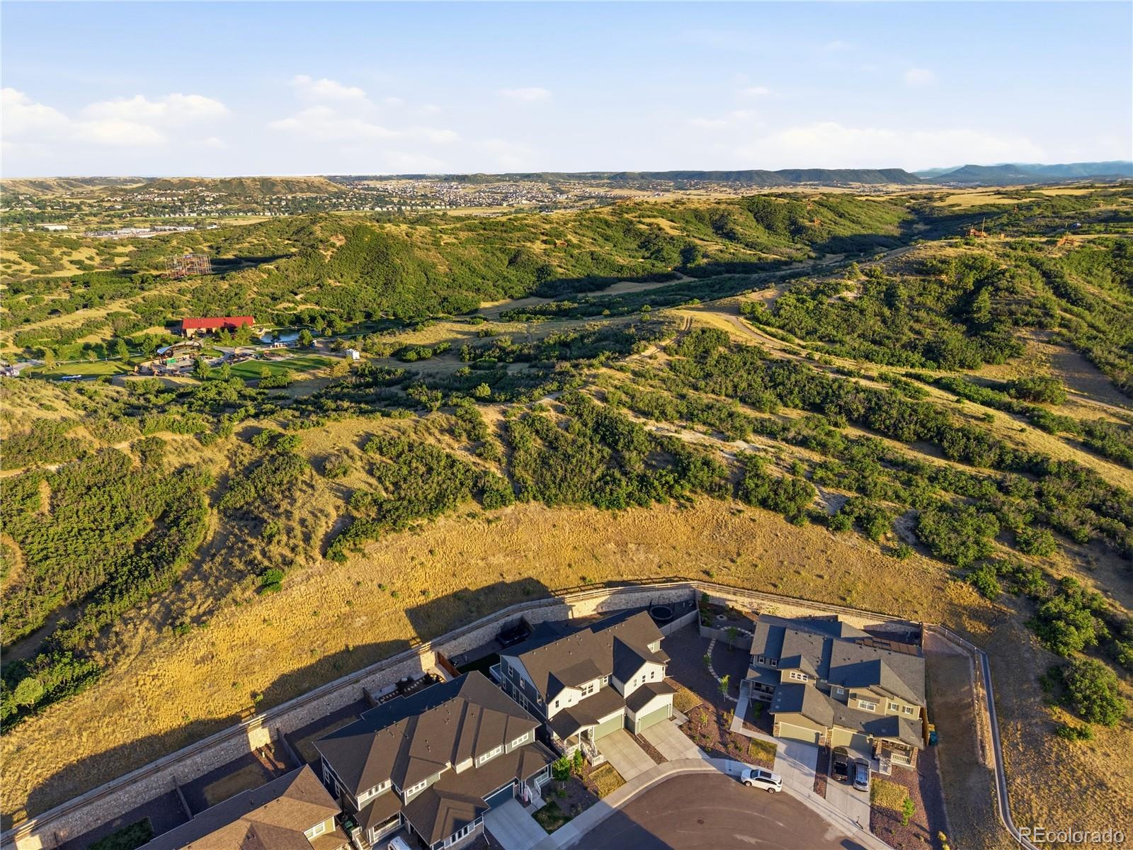 33 Felicity Loop