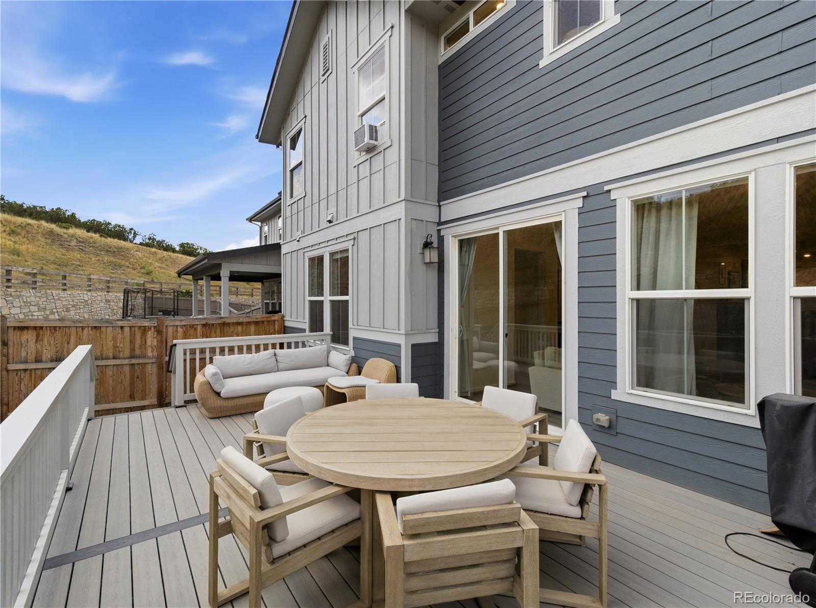 33 Felicity Loop