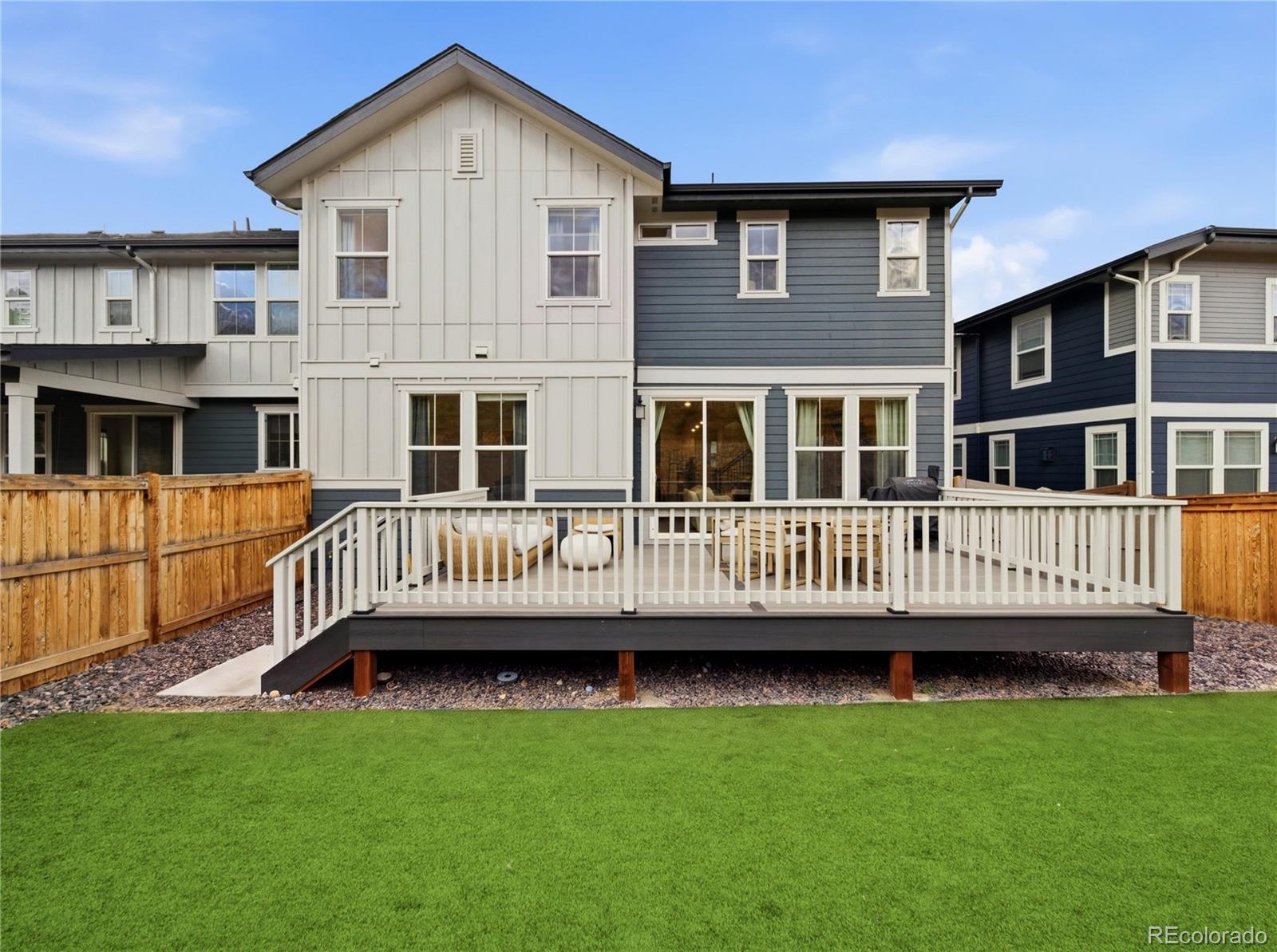 33 Felicity Loop