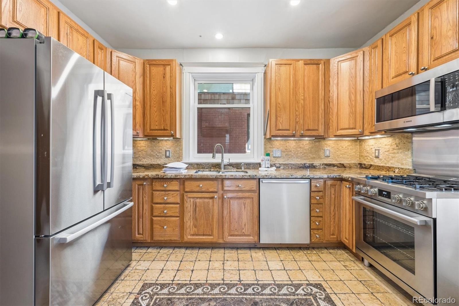 3828 Tejon Street