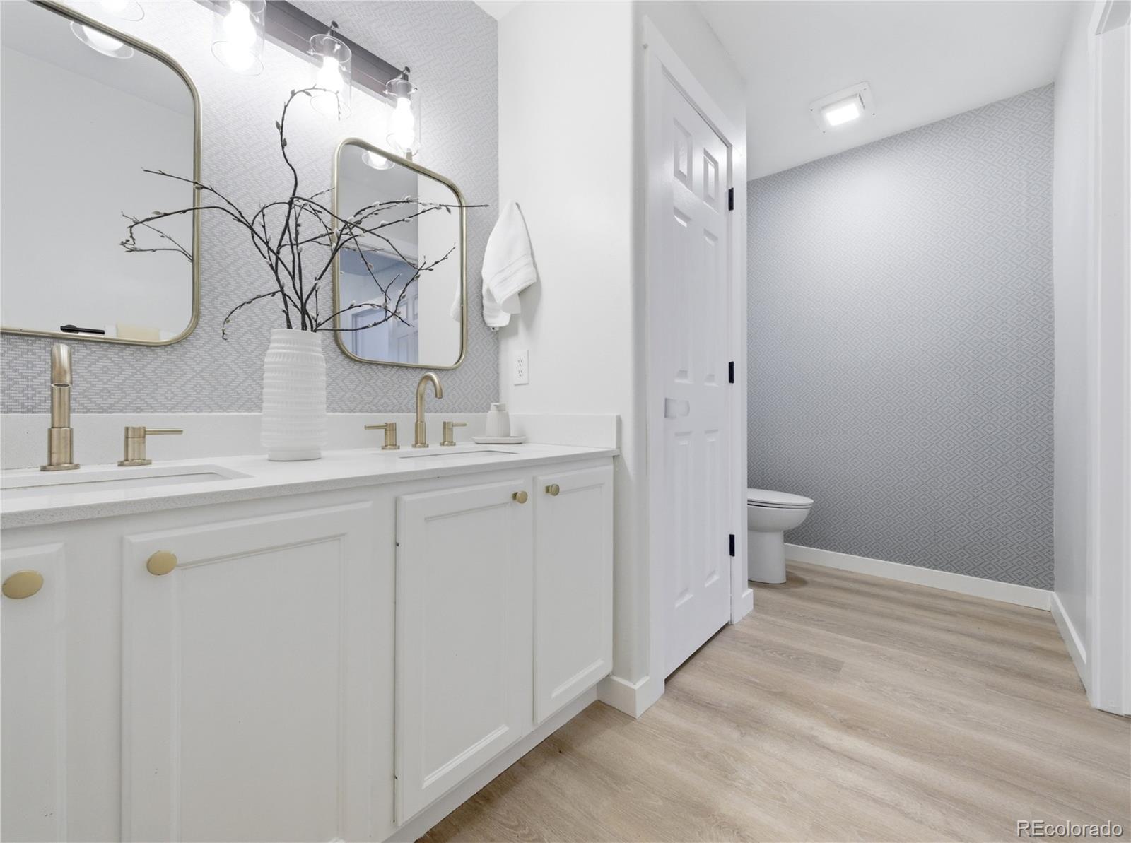 8500 E Jefferson Avenue Unit: 10A