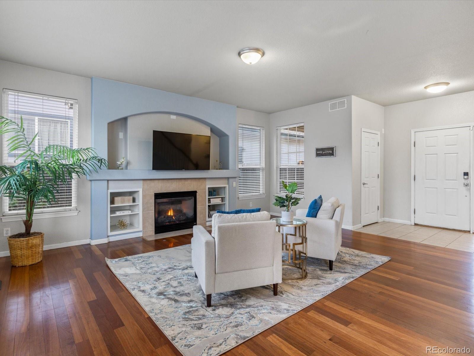 684 Hayloft Way