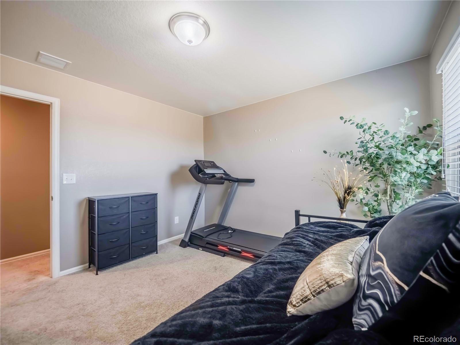 914 Charlton Drive