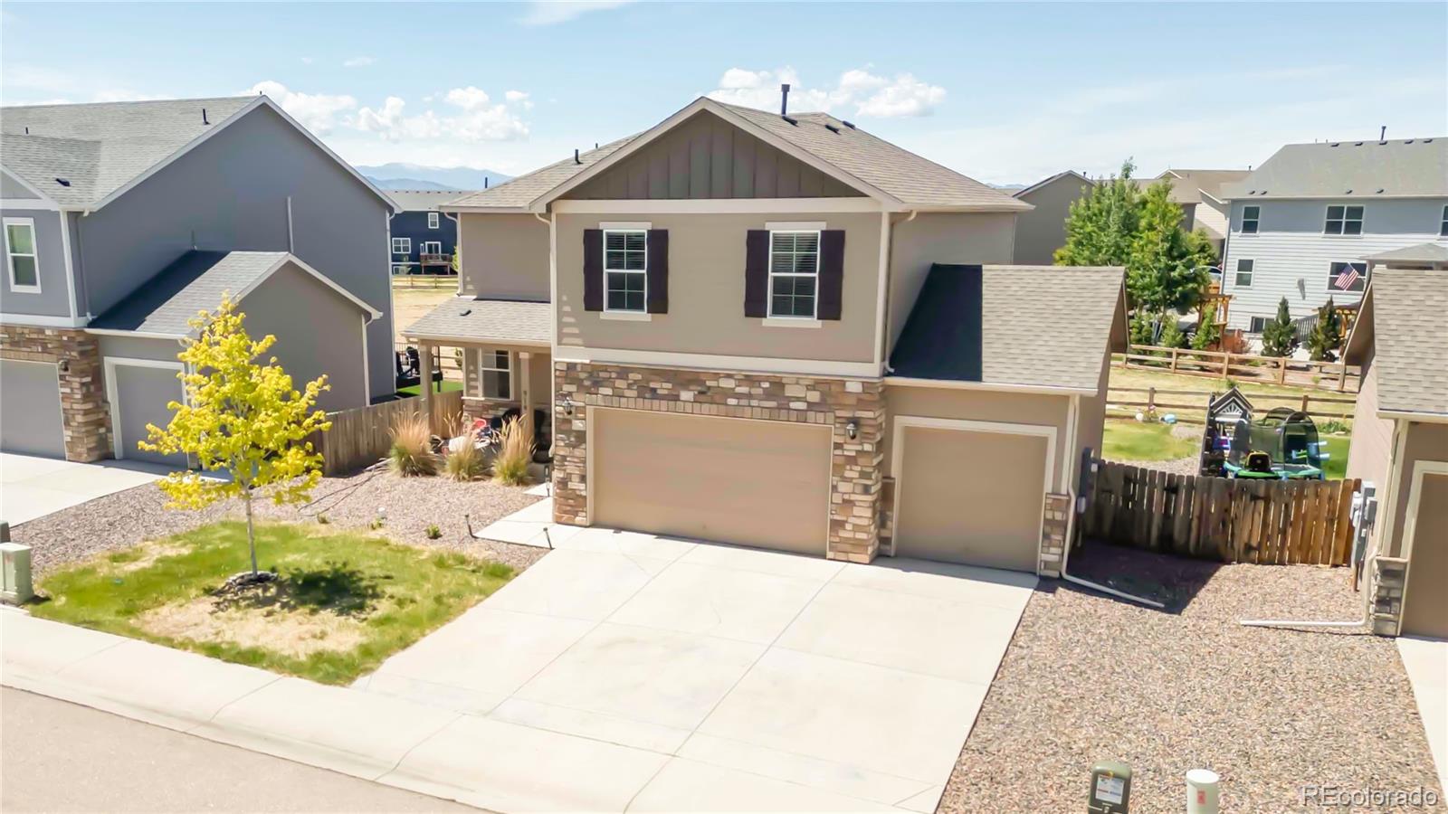 914 Charlton Drive