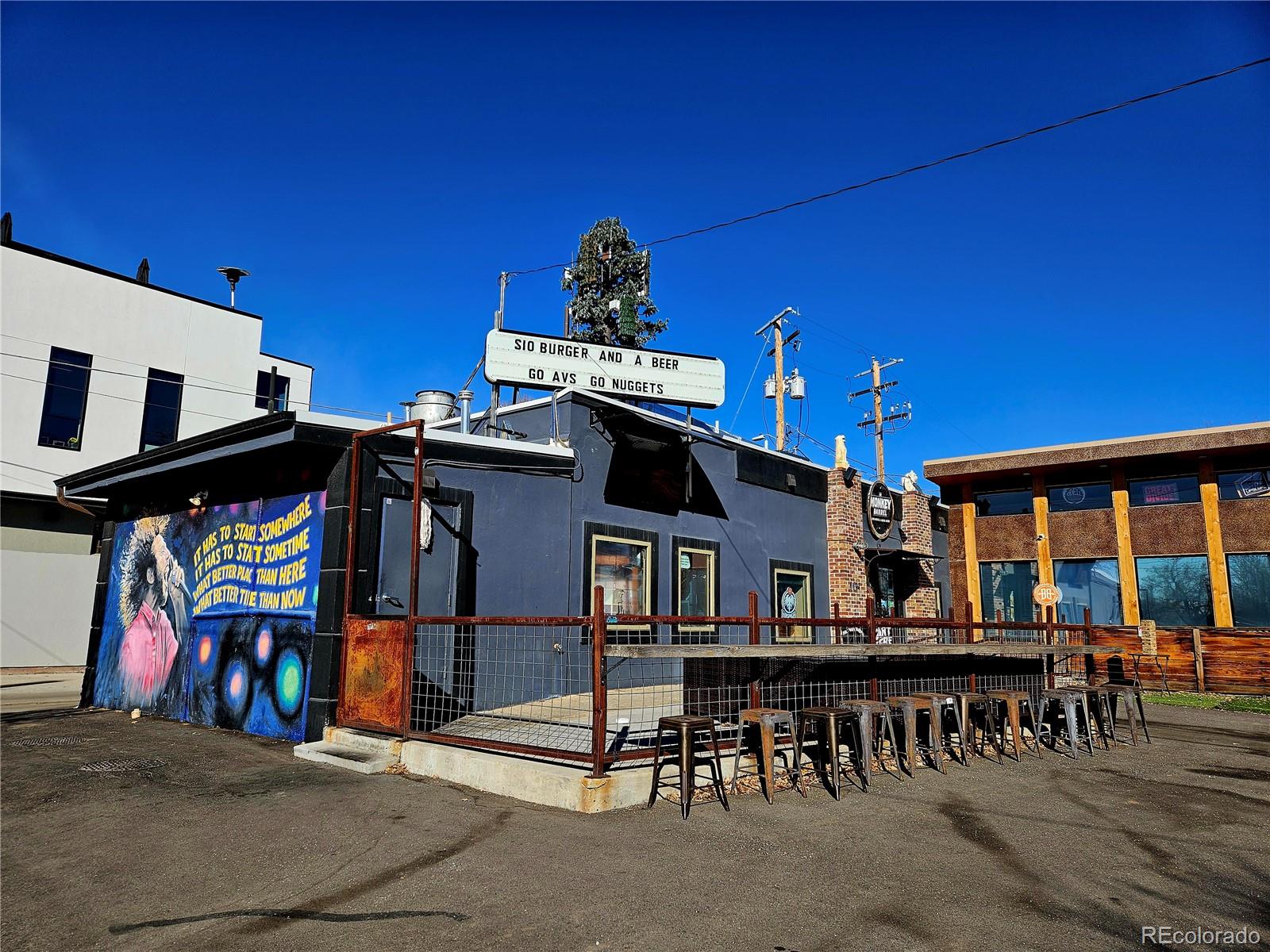 2804 W 53rd Avenue
