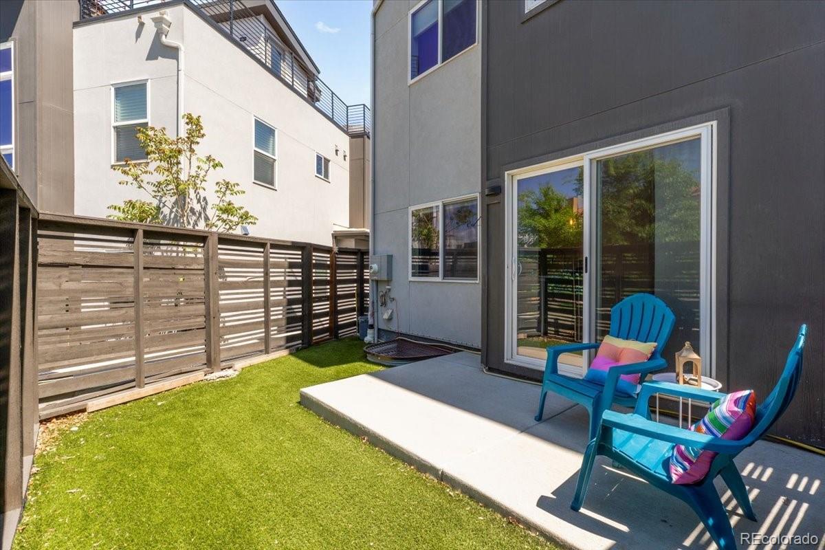 2804 W 53rd Avenue