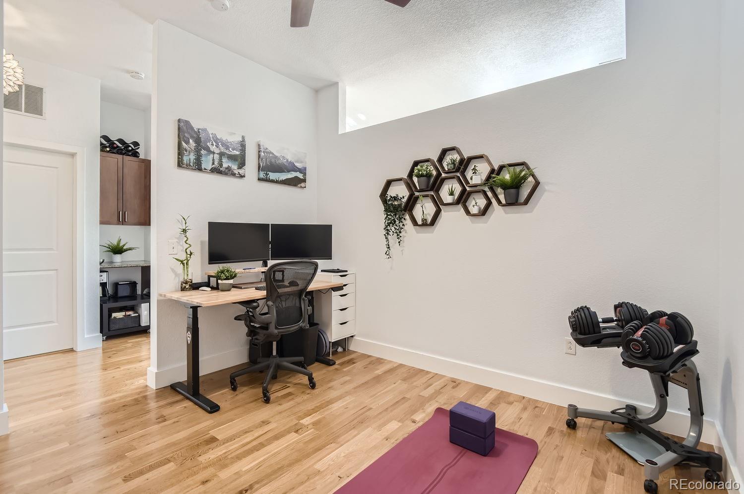 5401 S Park Terrace Avenue Unit: 301C