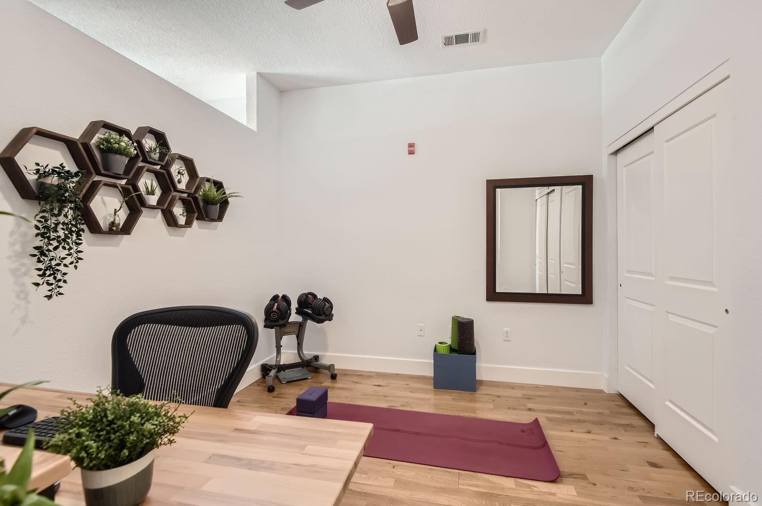 5401 S Park Terrace Avenue Unit: 301C