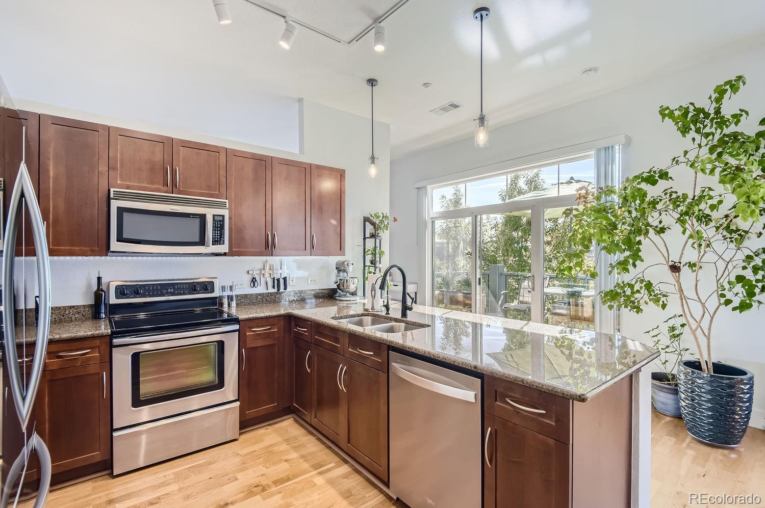 5401 S Park Terrace Avenue Unit: 301C