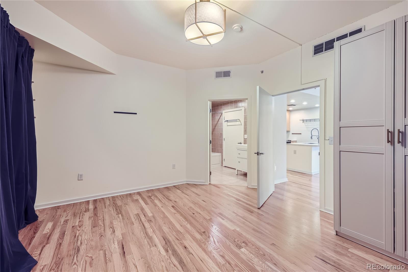 275 S Harrison Street Unit: 107