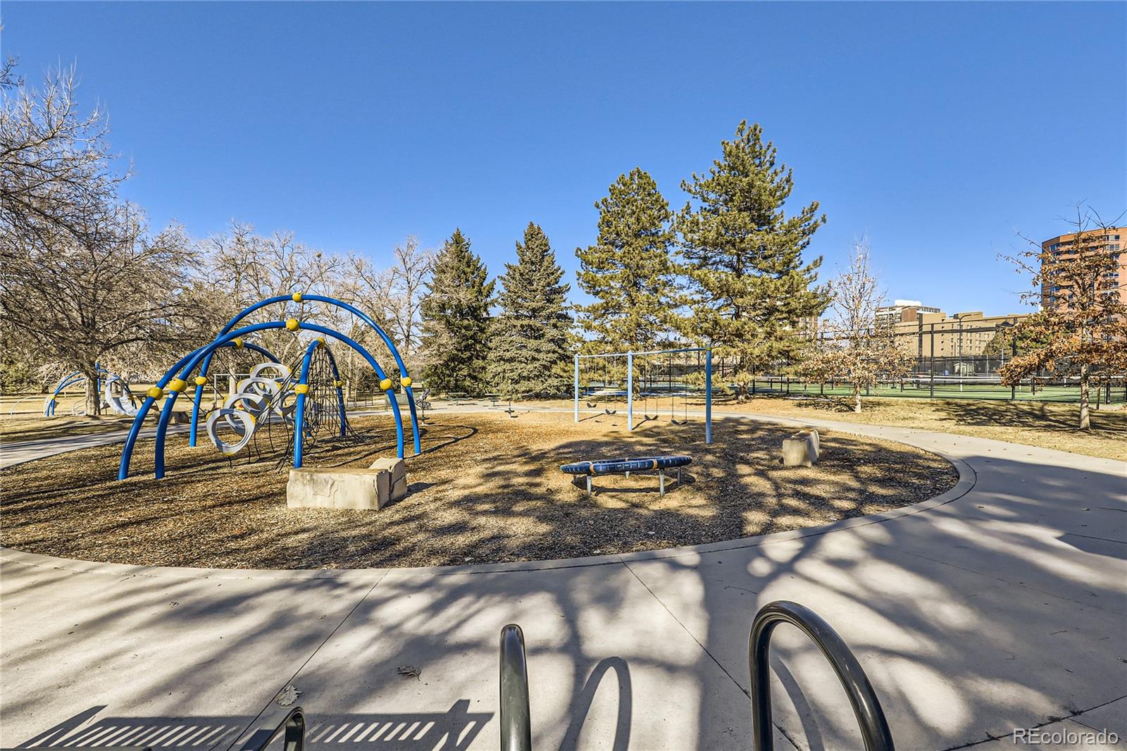 275 S Harrison Street Unit: 107
