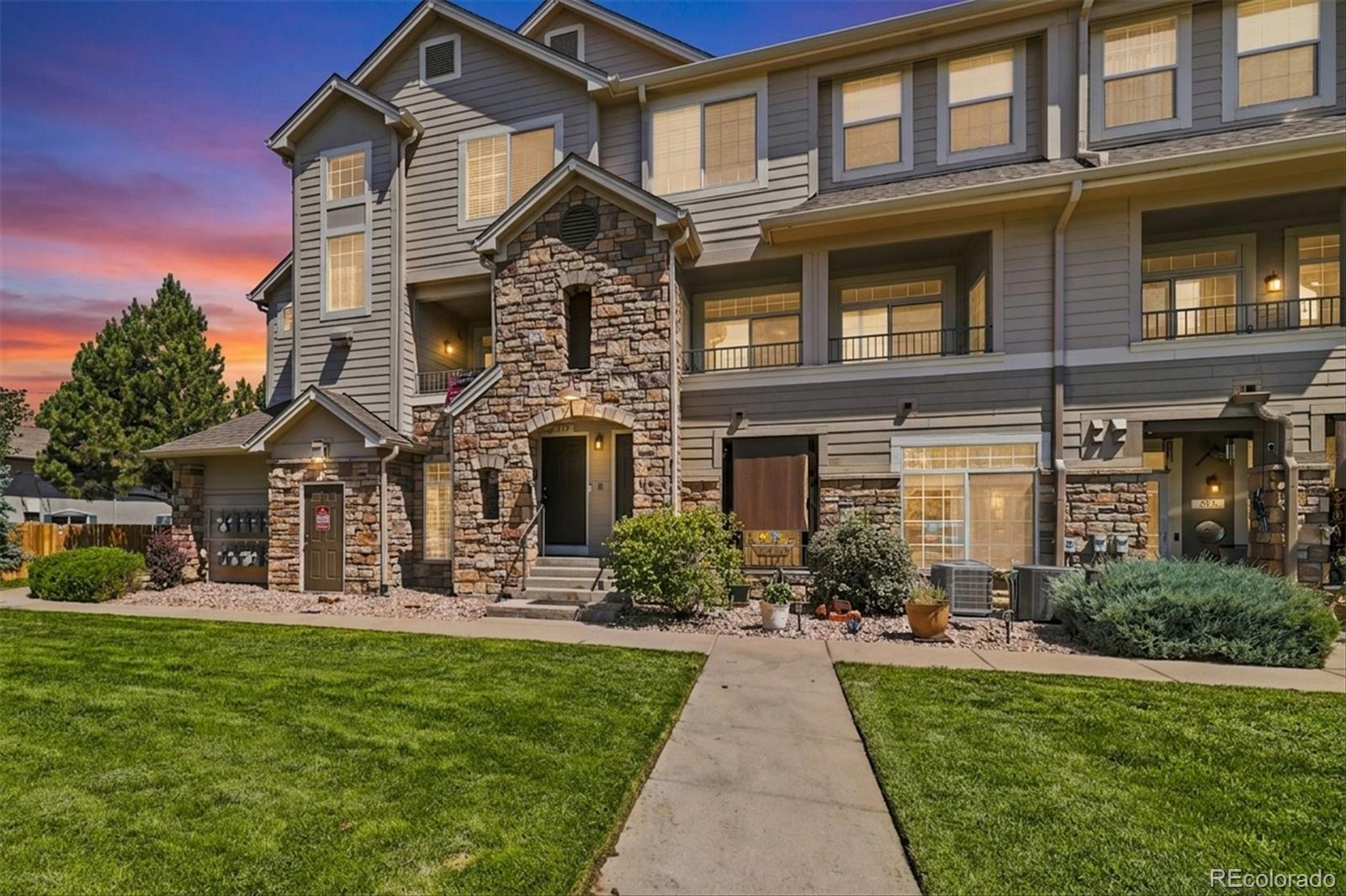 1509 S Florence Court Unit: 215