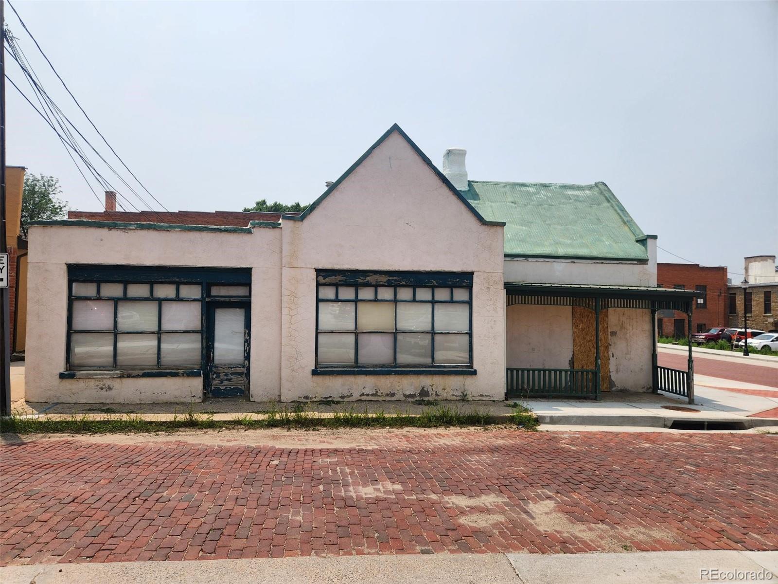 201 S Commercial Street
