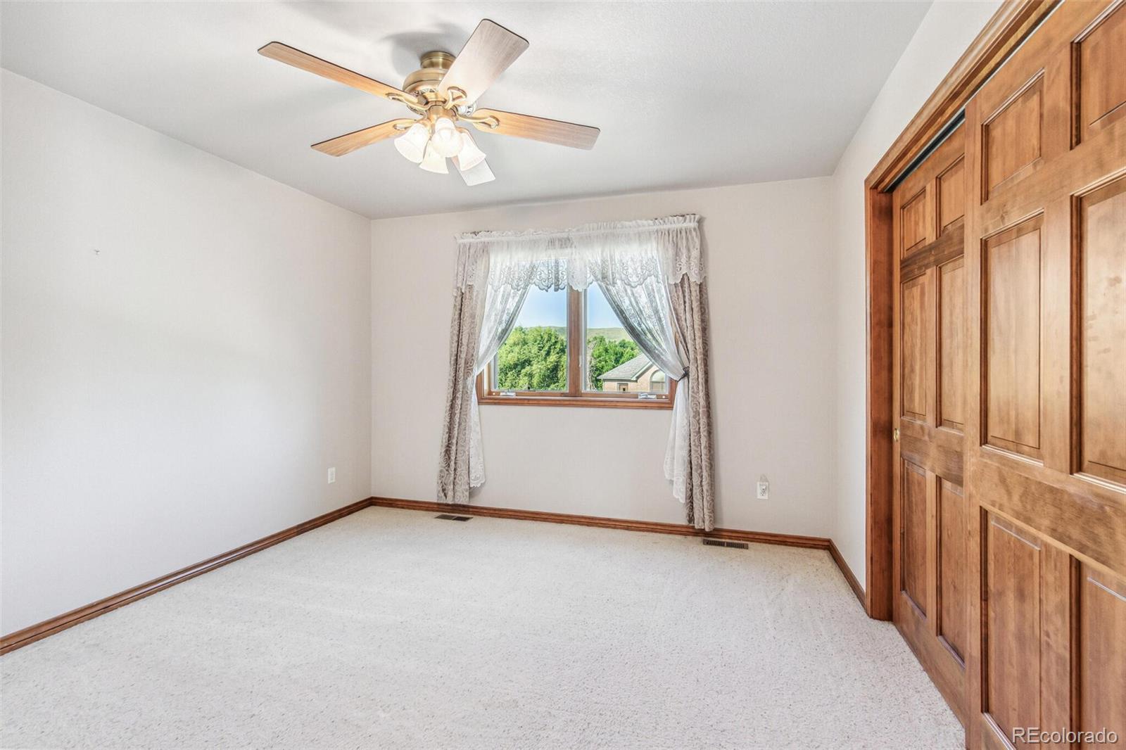 942 Xenon Court