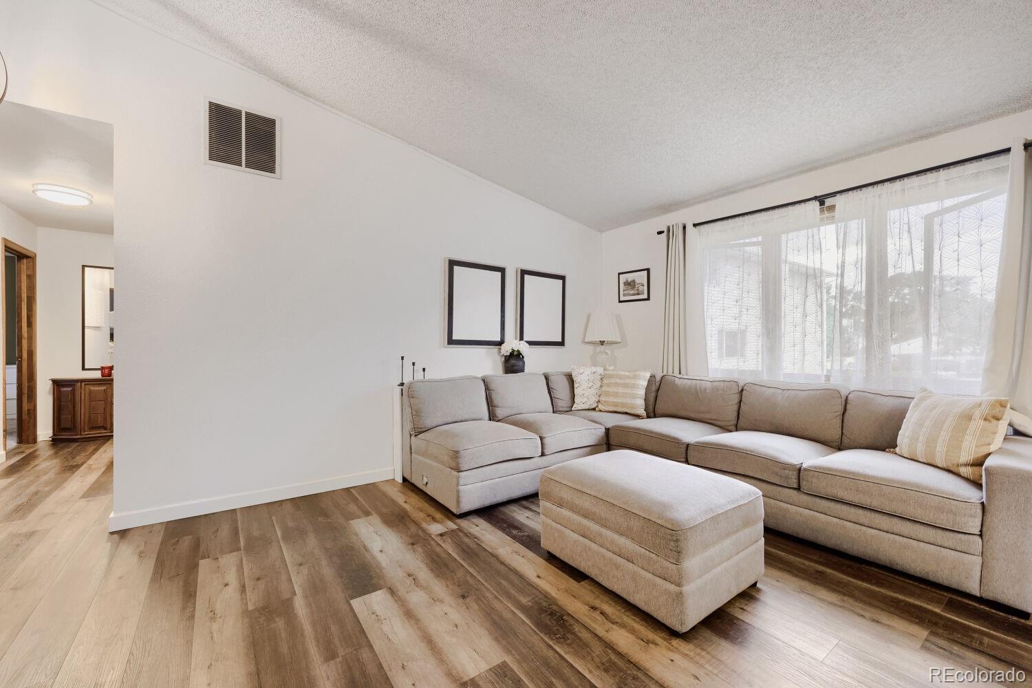 243 S 25th Avenue