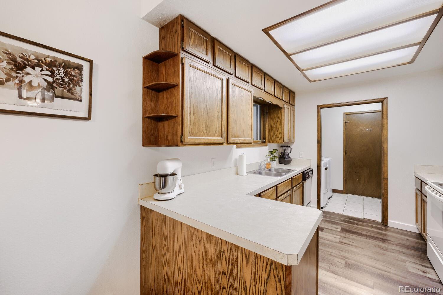 243 S 25th Avenue