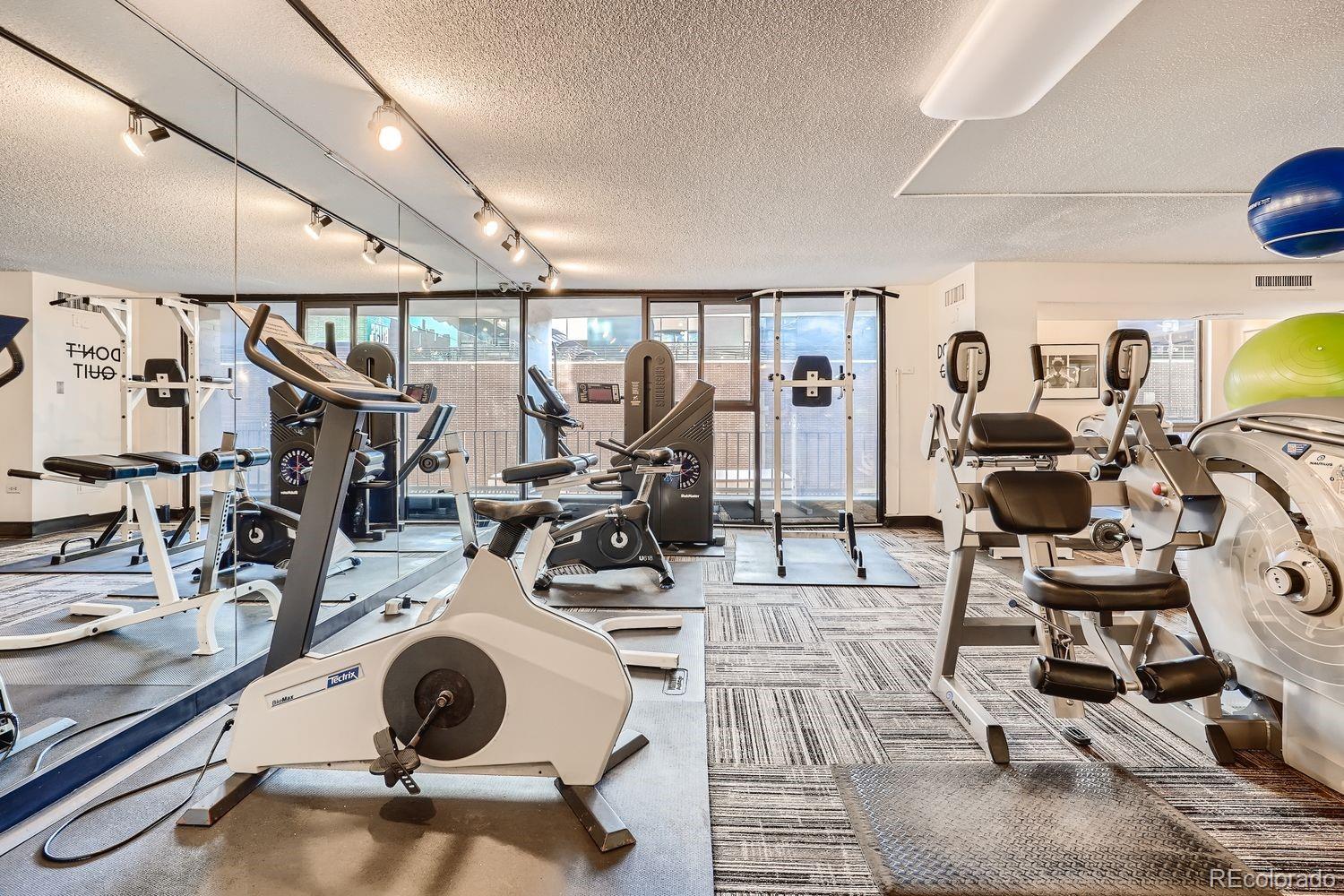 1020 15th Street Unit: 15A