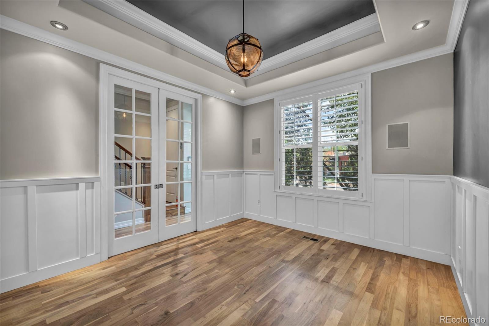 2527 Tremon Tremont