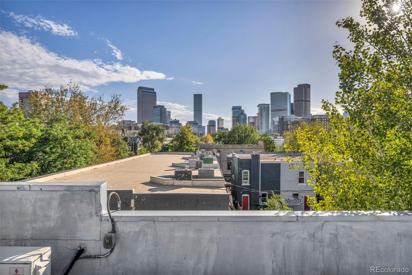 2527 Tremon Tremont