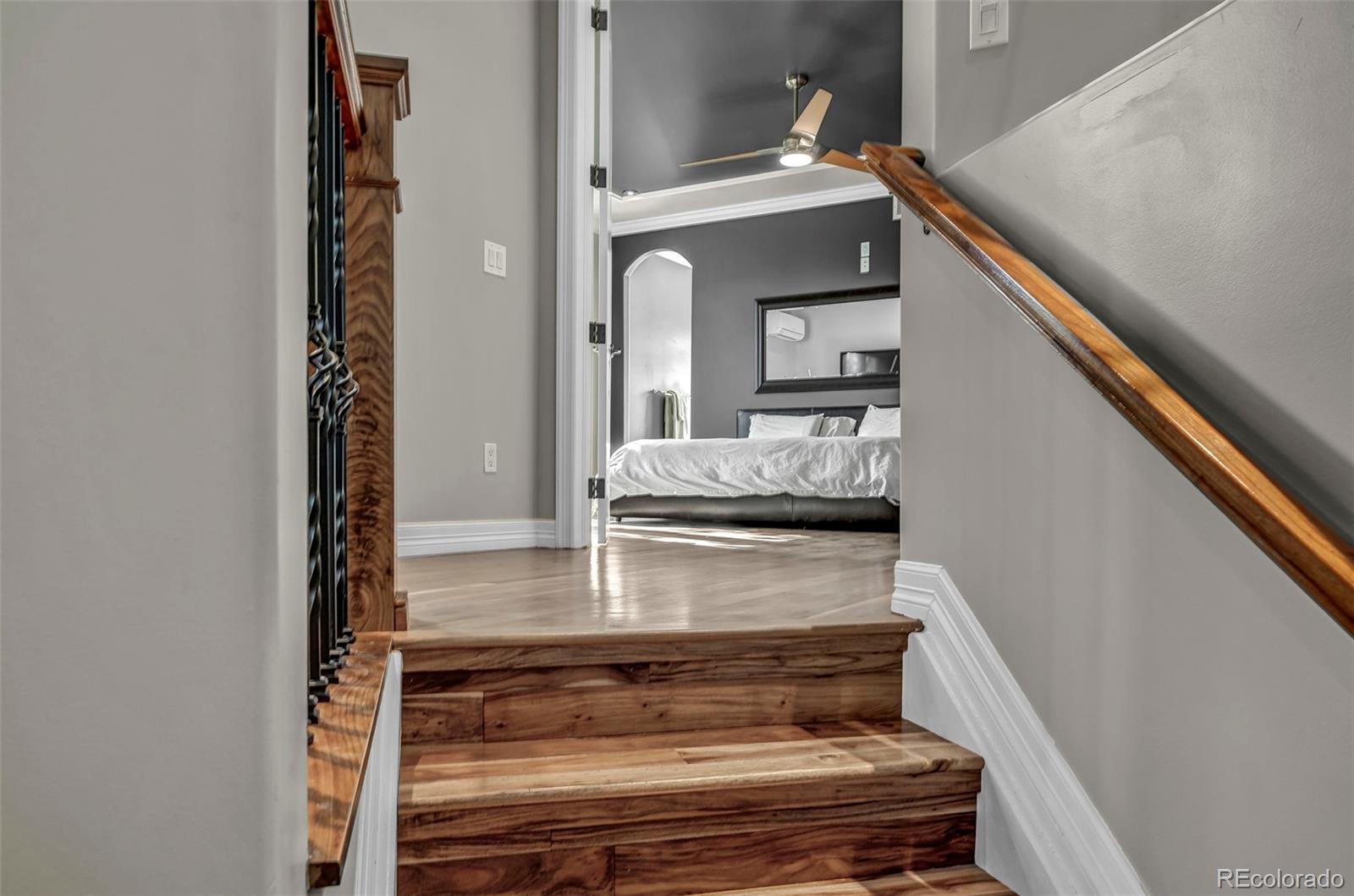 2527 Tremon Tremont