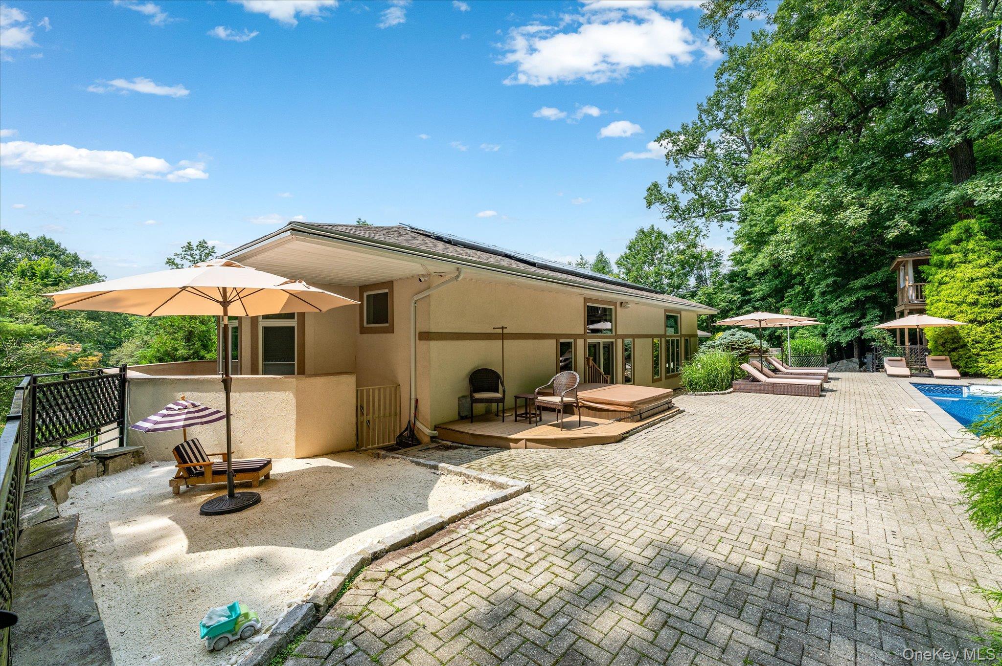 46 Sprain Valley Road