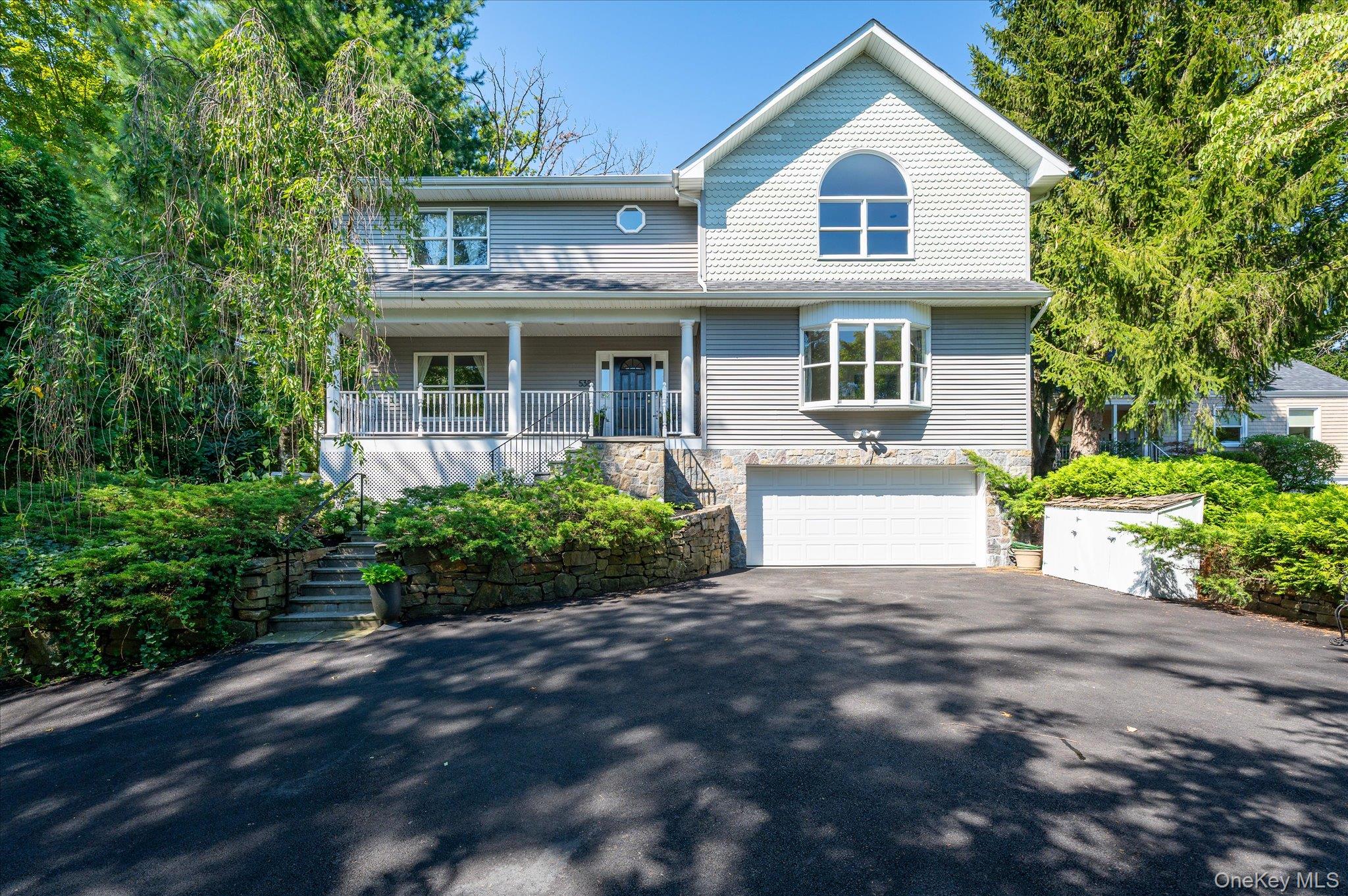 538 Farragut Parkway