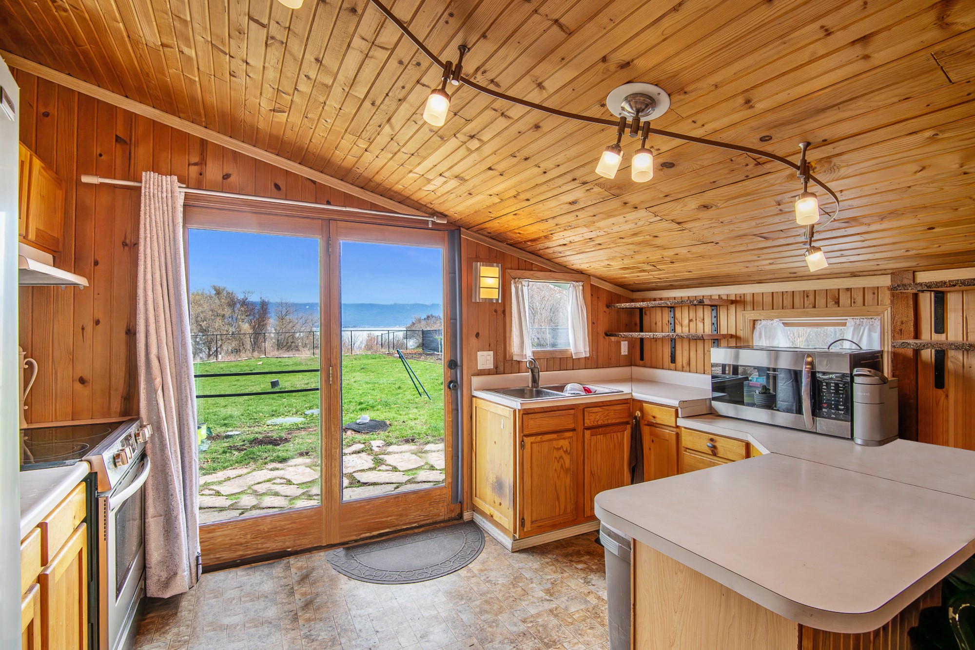 34910 Rocky Point Road