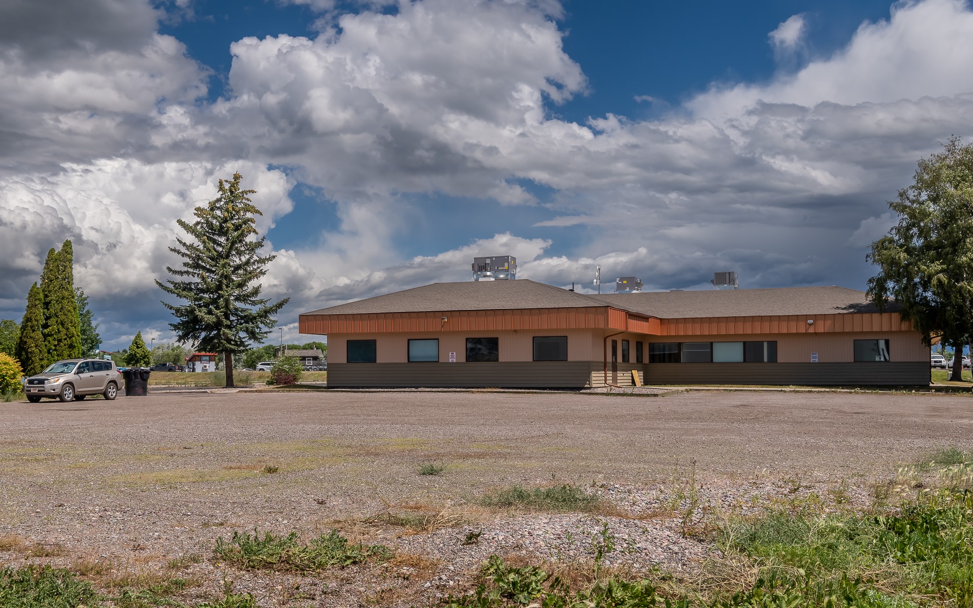 2282 Highway 93 S