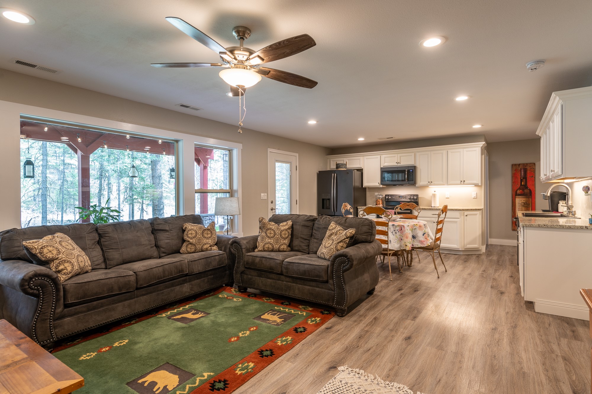 612 Pommel Drive