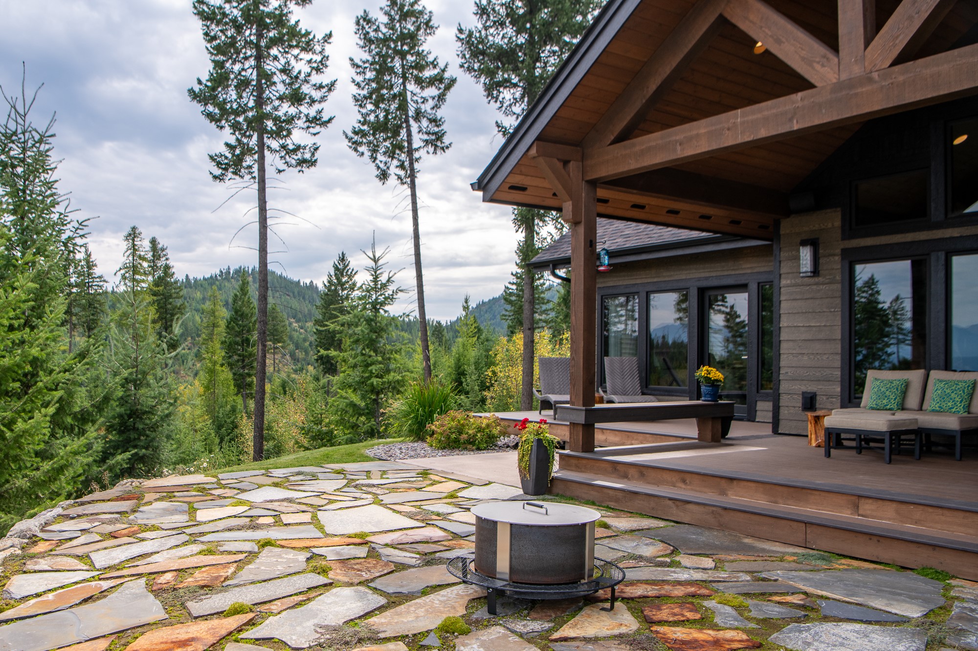 504 Ridge Line Drive