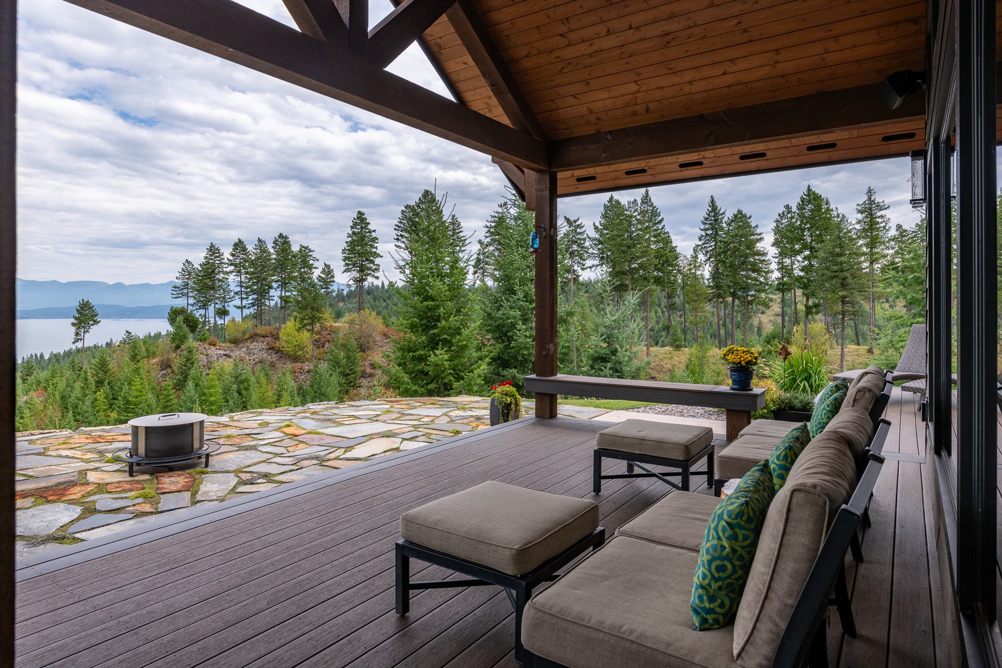 504 Ridge Line Drive