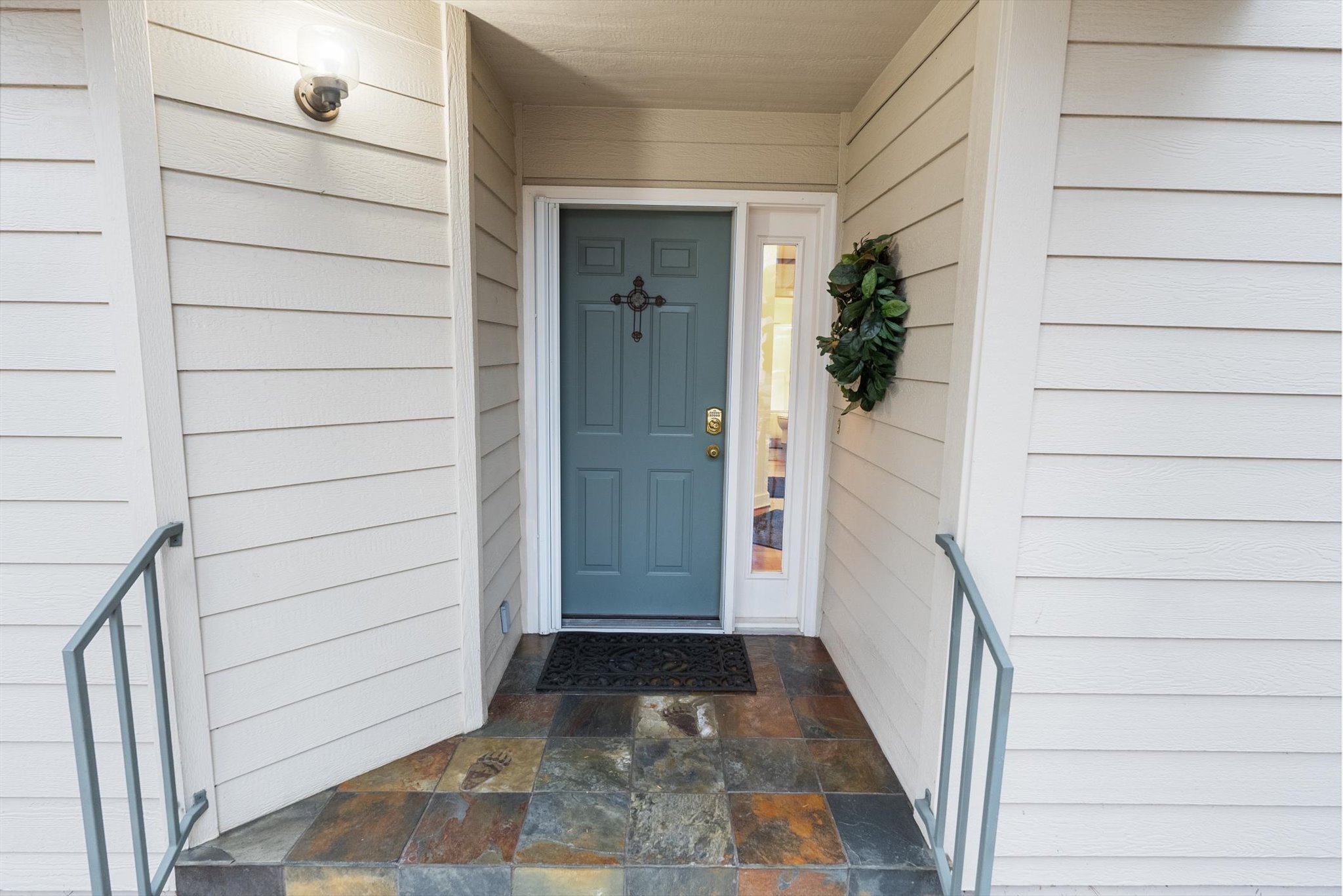 887 Saint Andrews Drive