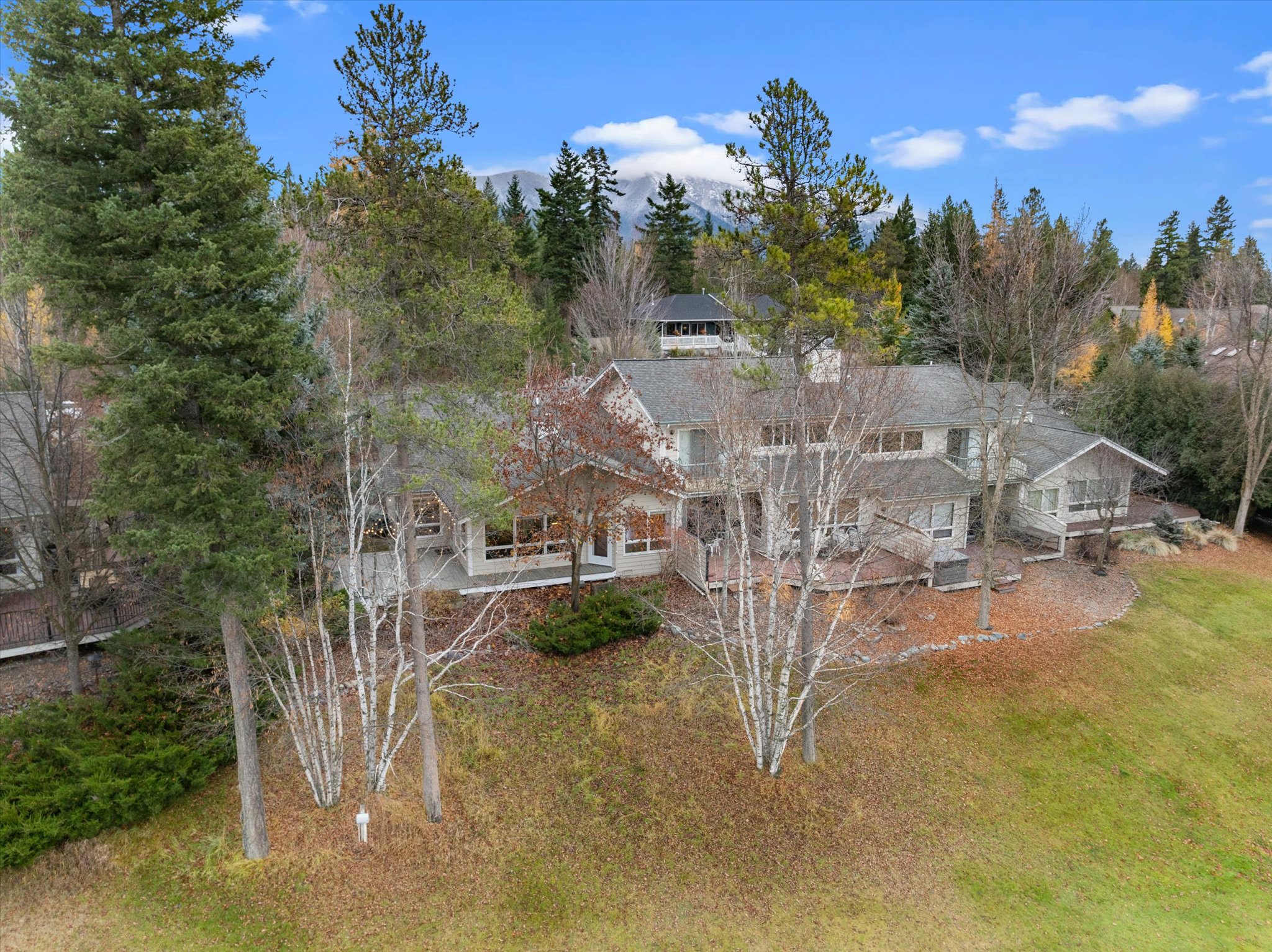 887 Saint Andrews Drive
