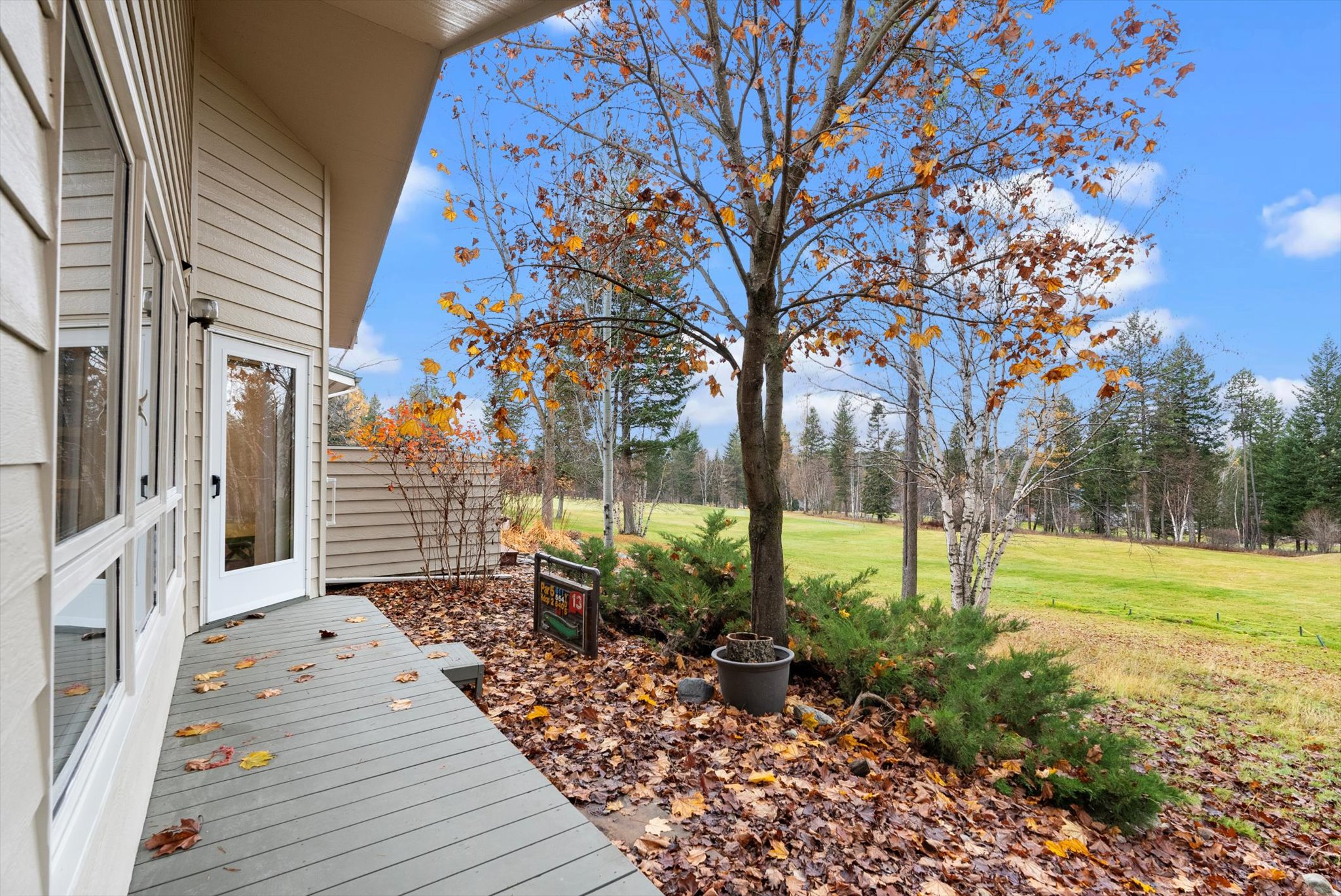 887 Saint Andrews Drive