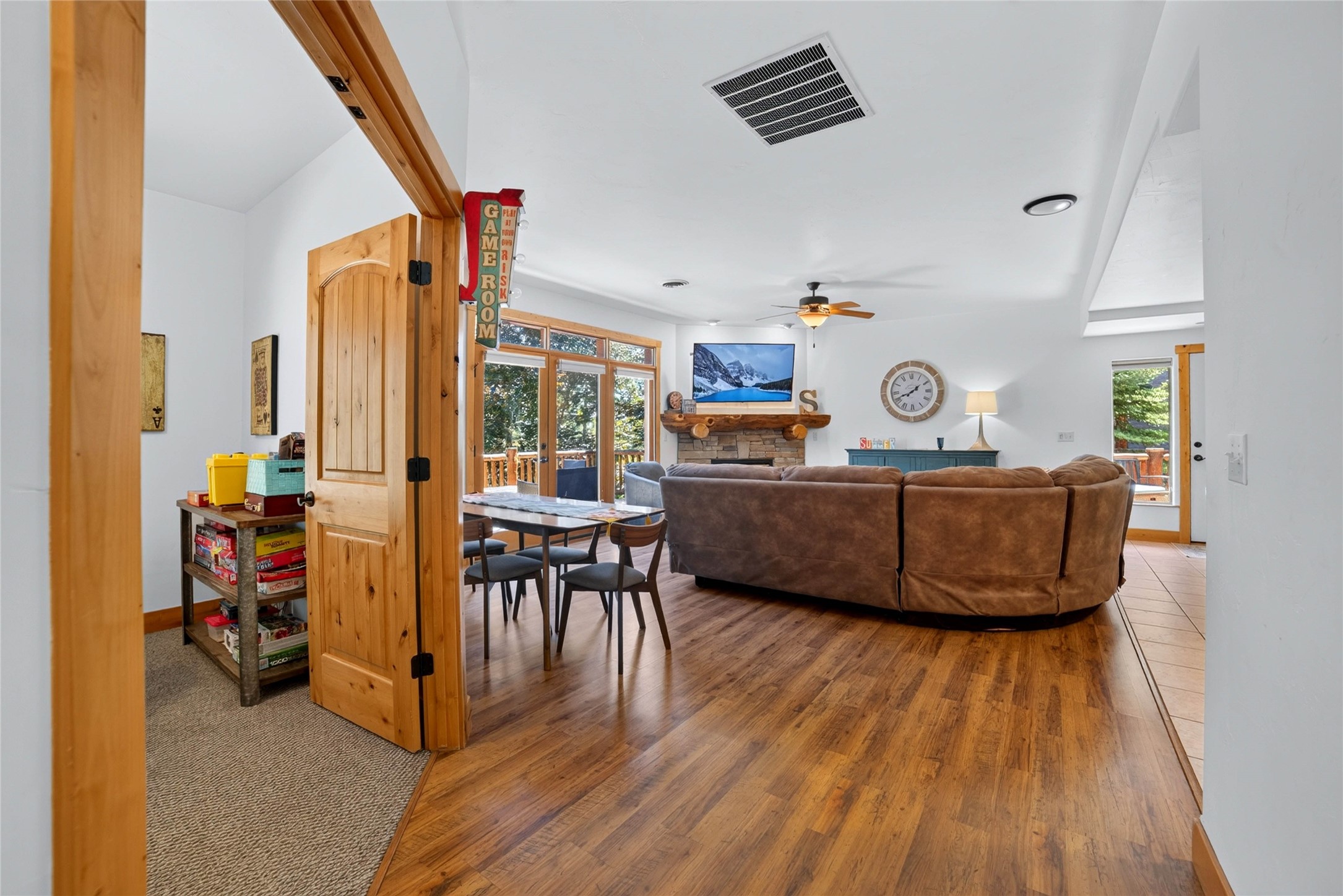 396 N Juniper Bay Road 8