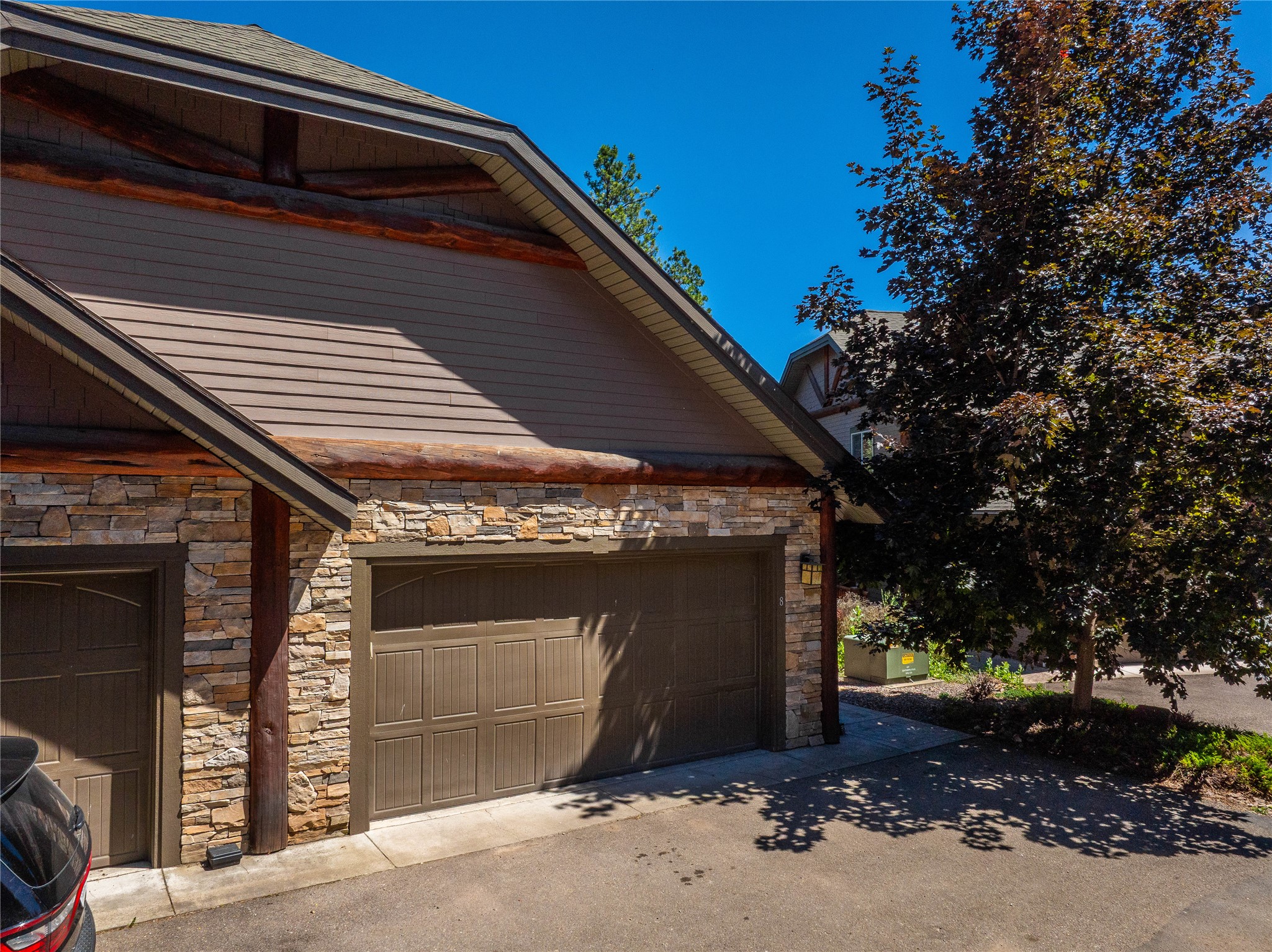 396 N Juniper Bay Road 8