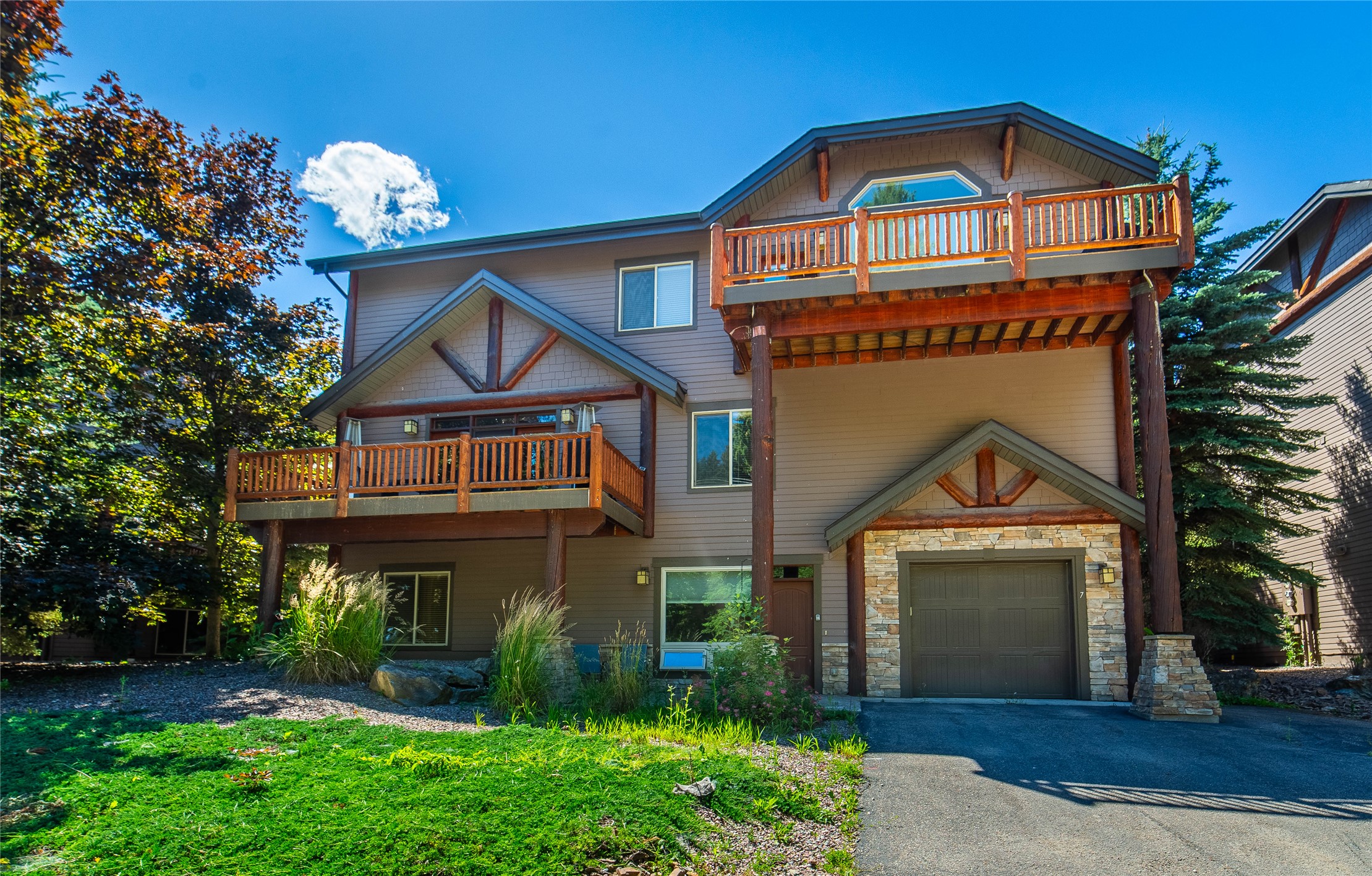 396 N Juniper Bay Road 8