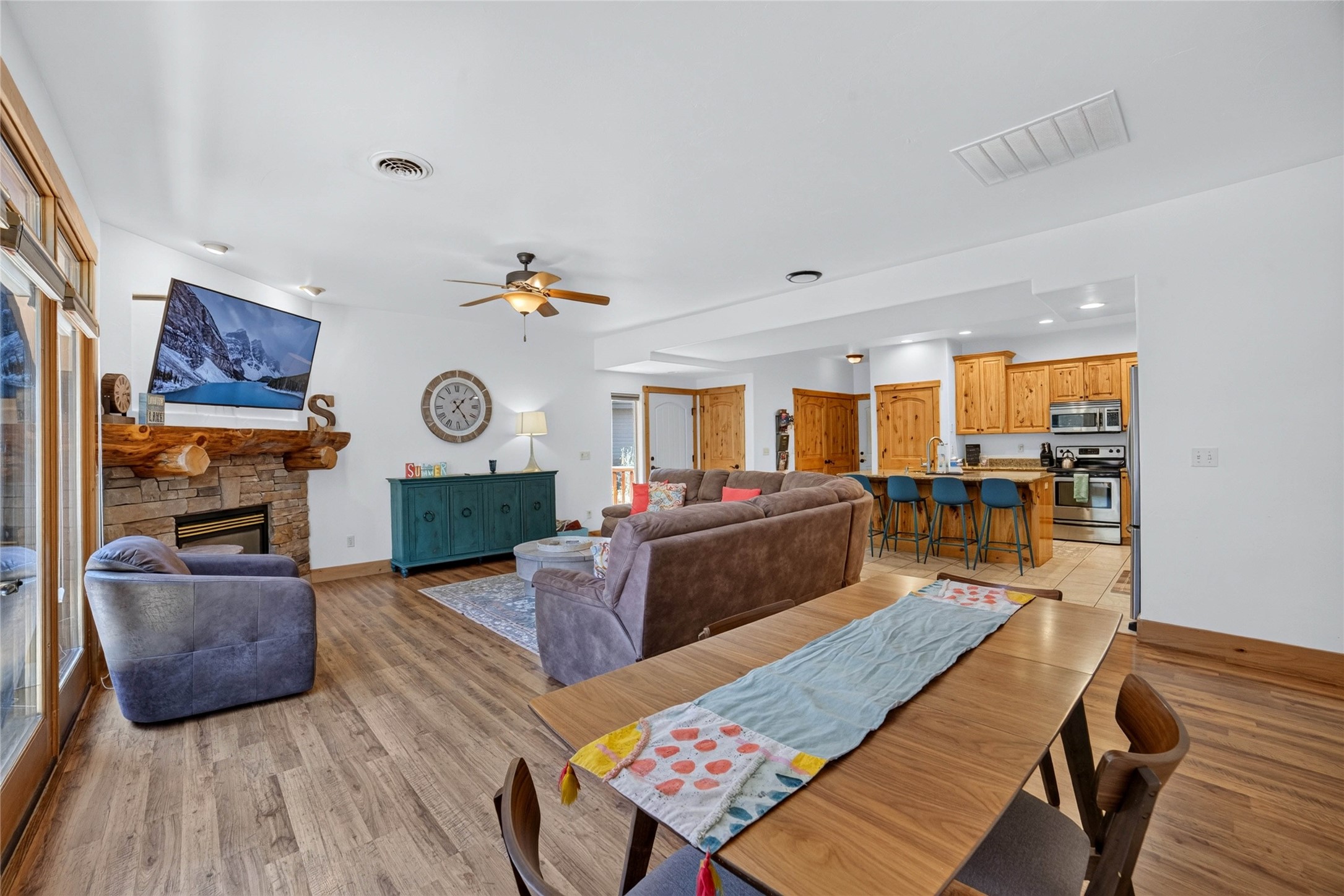 396 N Juniper Bay Road 8