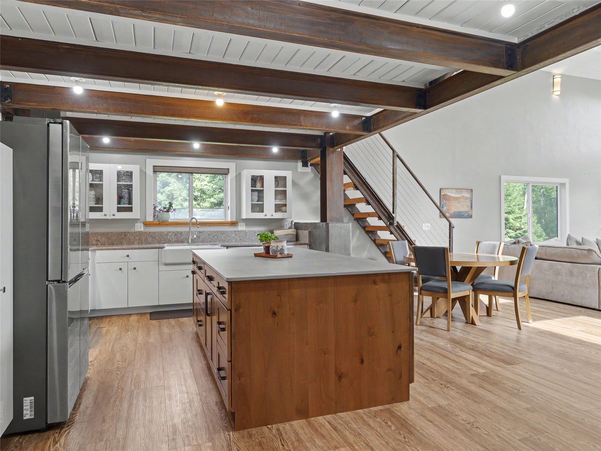 28012 Meadow Creek Road