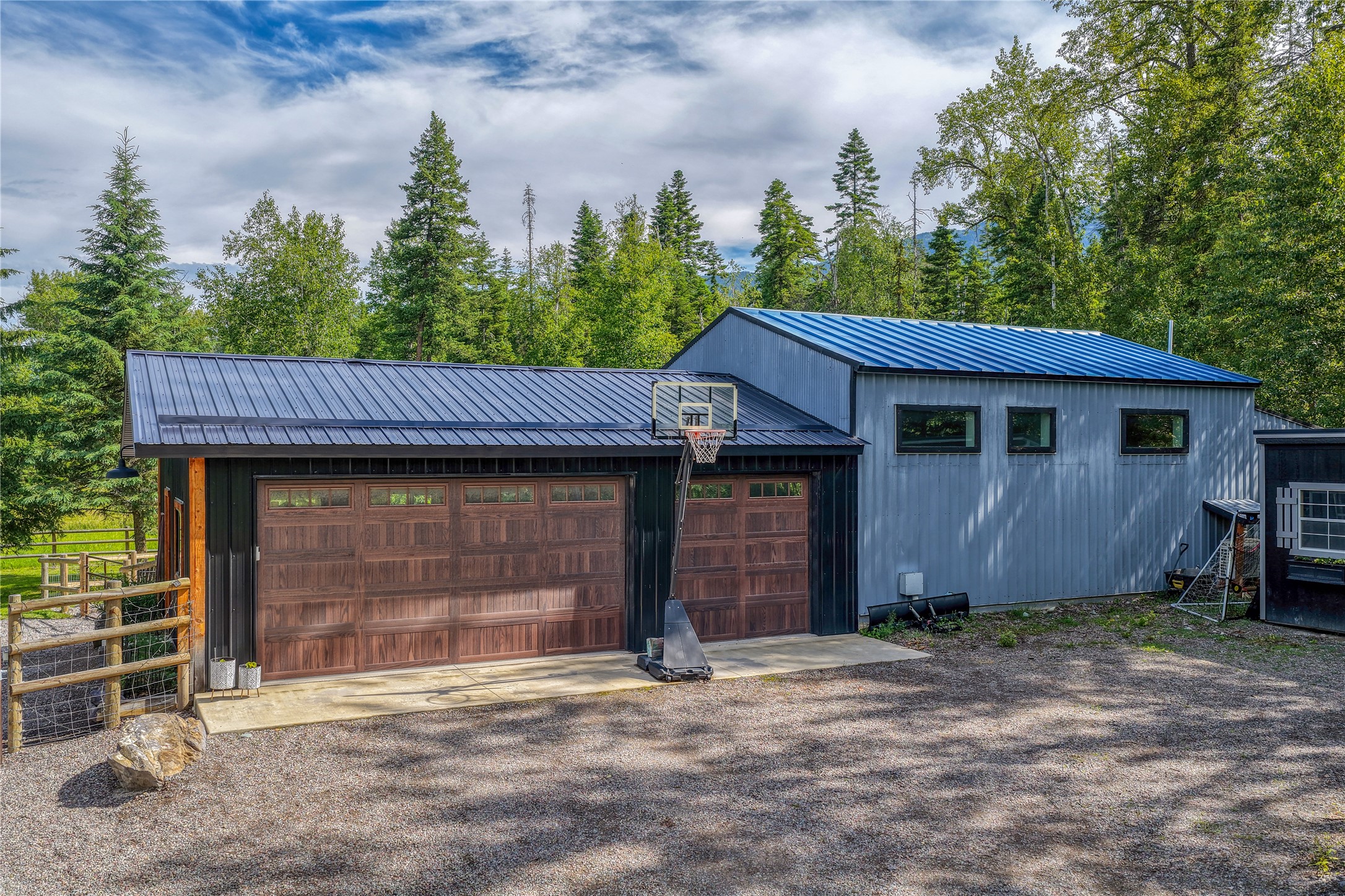 28012 Meadow Creek Road